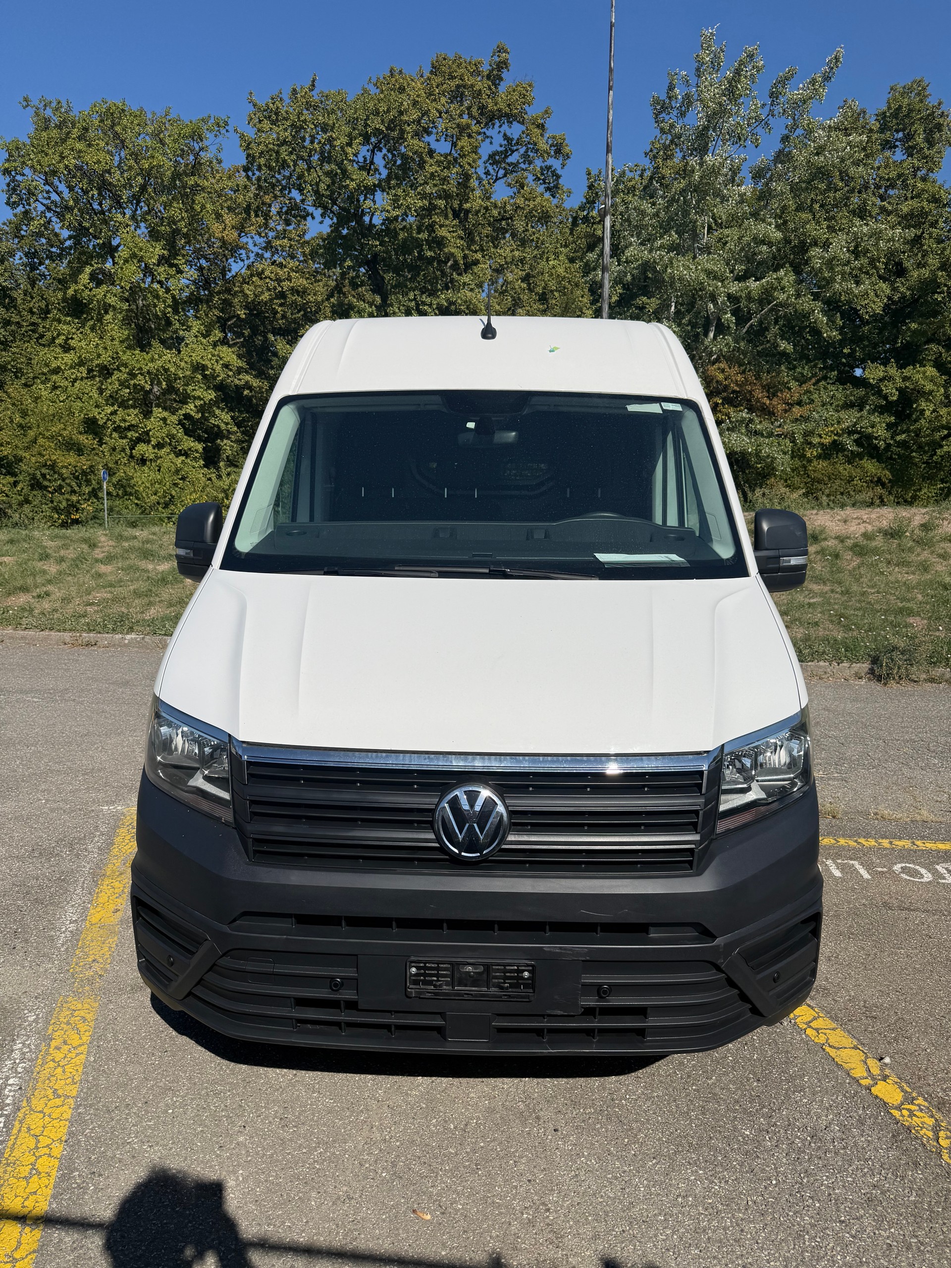 VW Crafter 35 2.0 TDI Entry L4-image-1