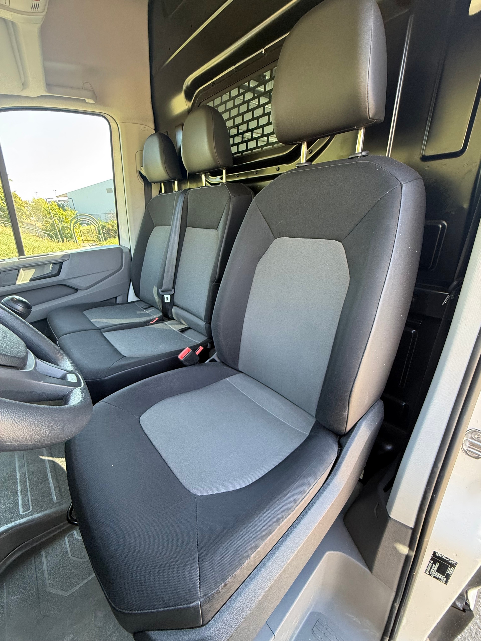 VW Crafter 35 2.0 TDI Entry L4-image-12