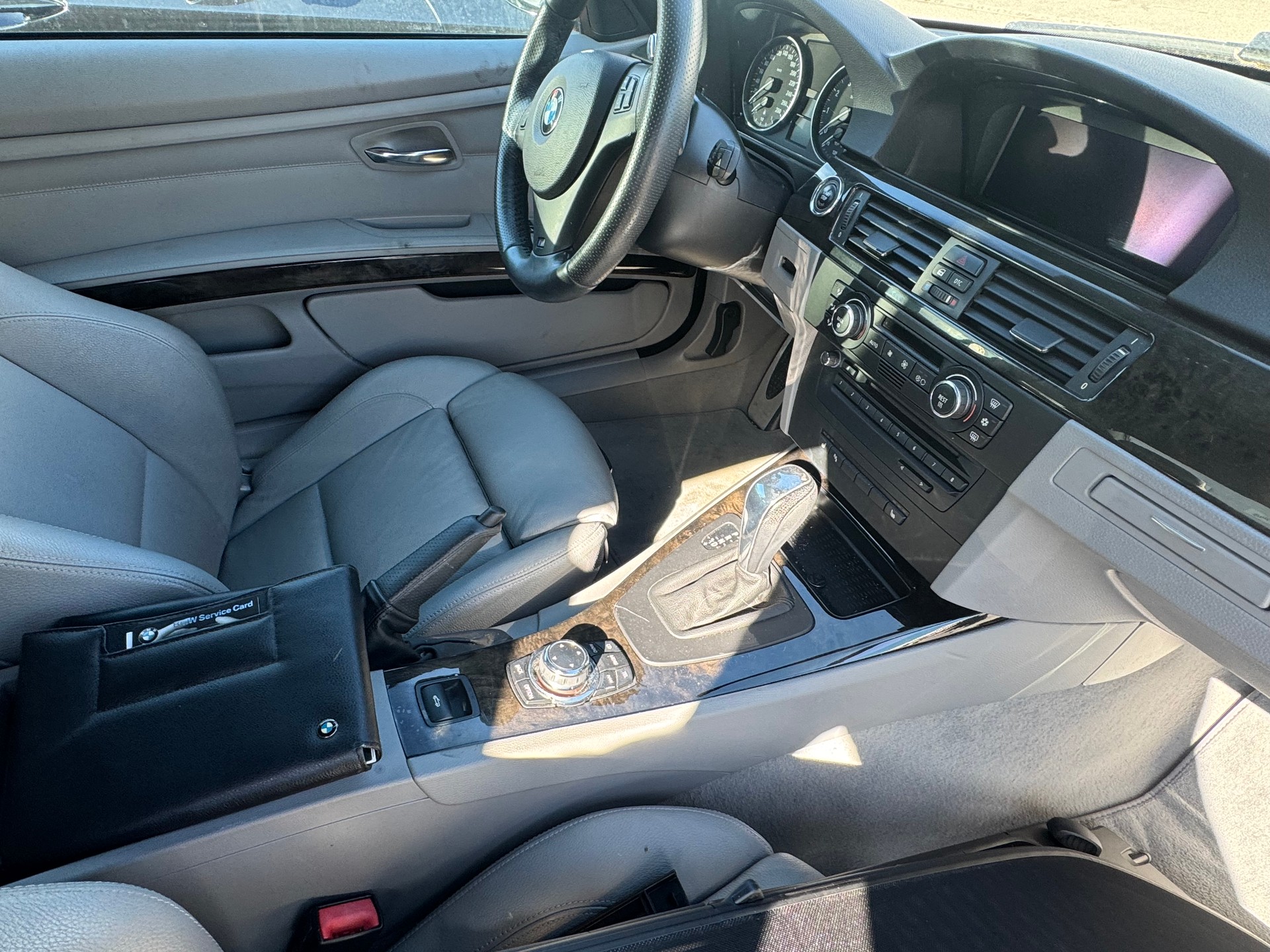 BMW 330i Cabriolet Steptronic-image-5