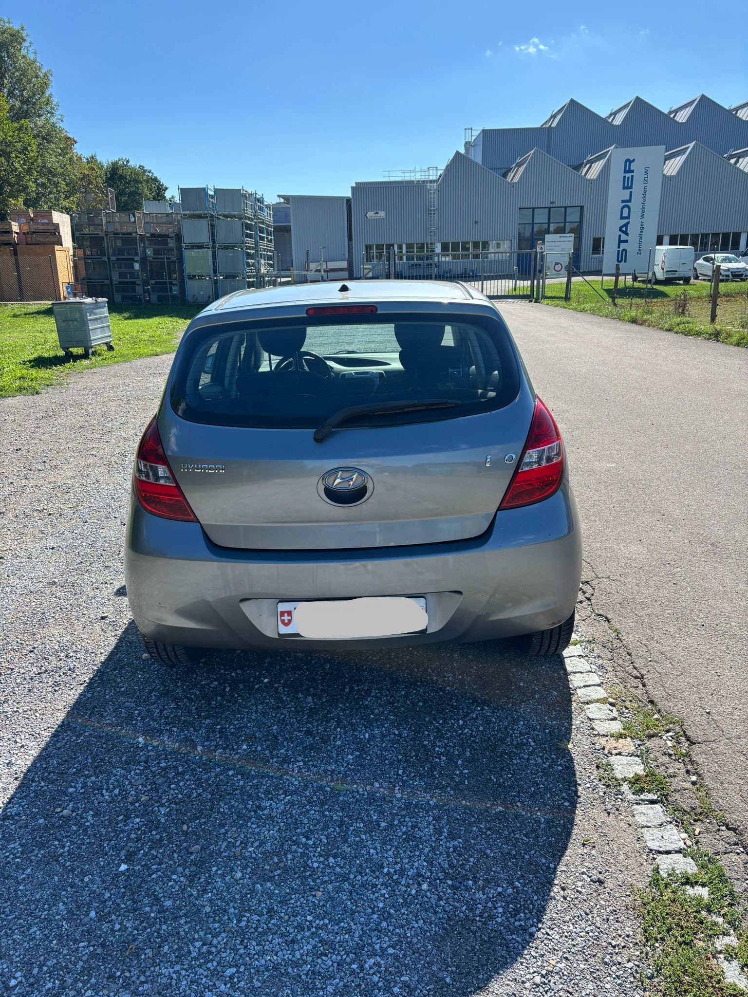 HYUNDAI 1.4 Style-image-1