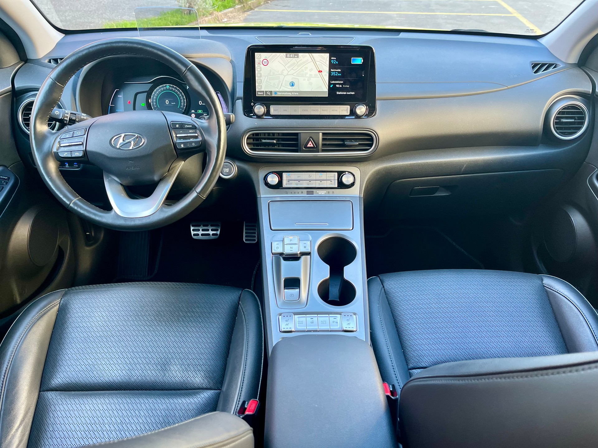 HYUNDAI Kona EV Origo Swiss 204PS-image-23
