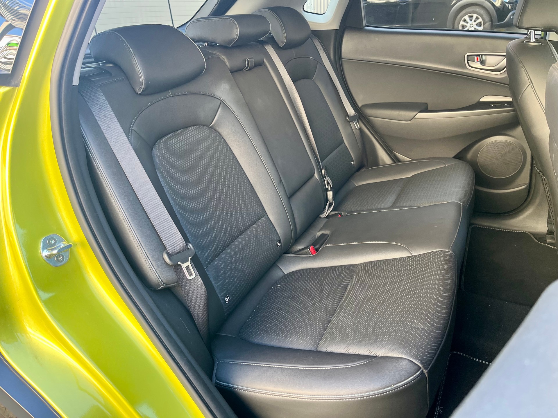 HYUNDAI Kona EV Origo Swiss 204PS-image-30