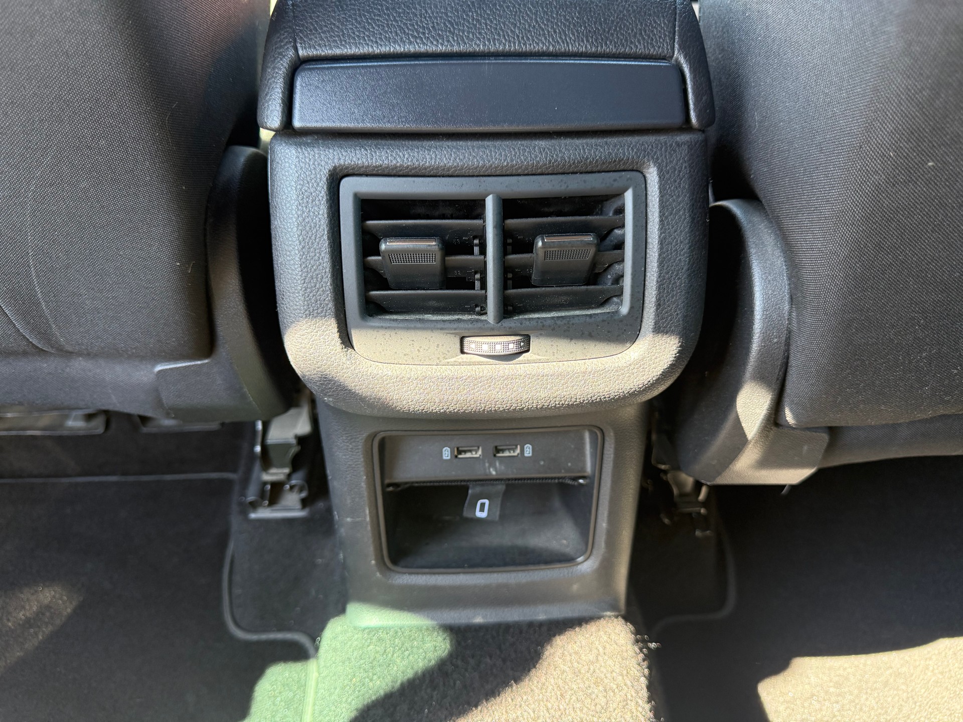 SEAT Ateca 2.0 TSI FR 4Drive DSG-image-9