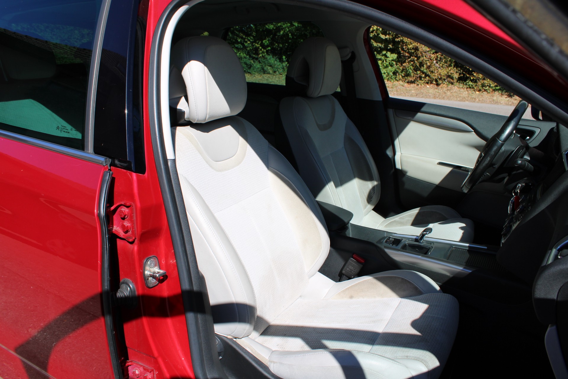 CITROEN C4 Berline 1.6 THP Exclusive EGS6-image-6