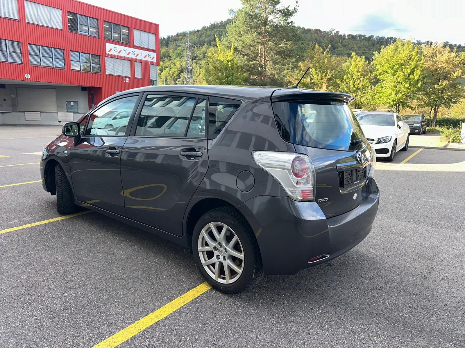 TOYOTA Verso 2.2 D-CAT Linea Sol-image-3