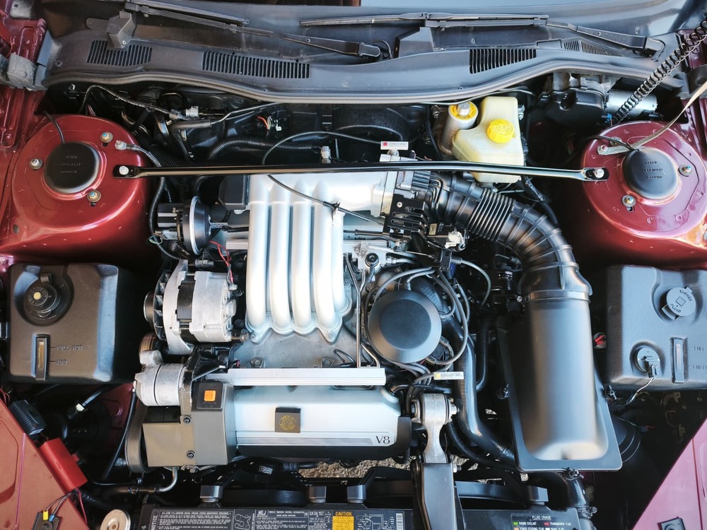CADILLAC Allanté-image-13