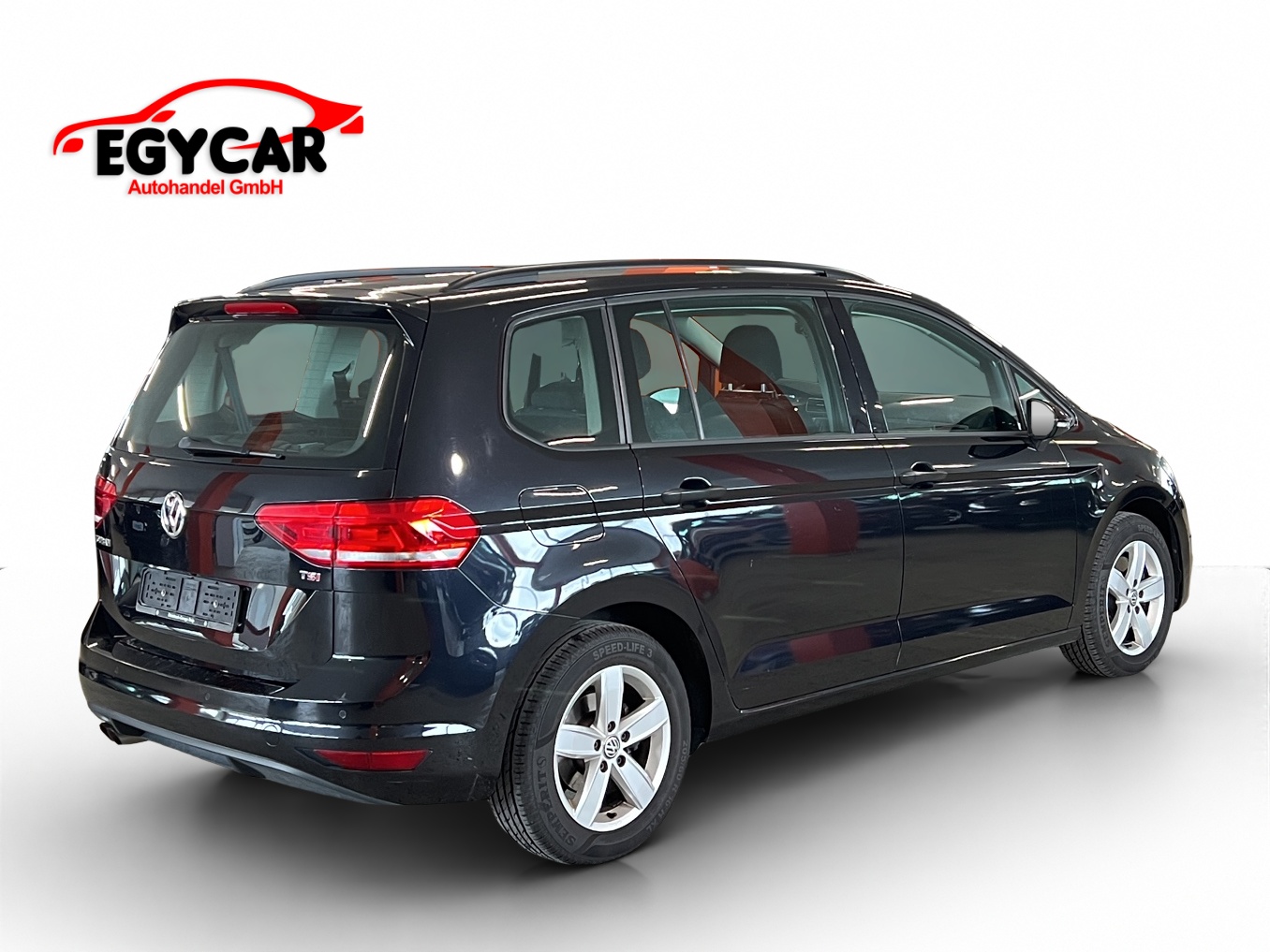 VW Touran 1.4 TSI BlueMotion Technology Trendline-image-5