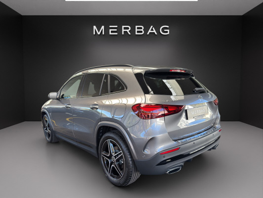 MERCEDES-BENZ GLA 200 Night Star 7G-D-image-3