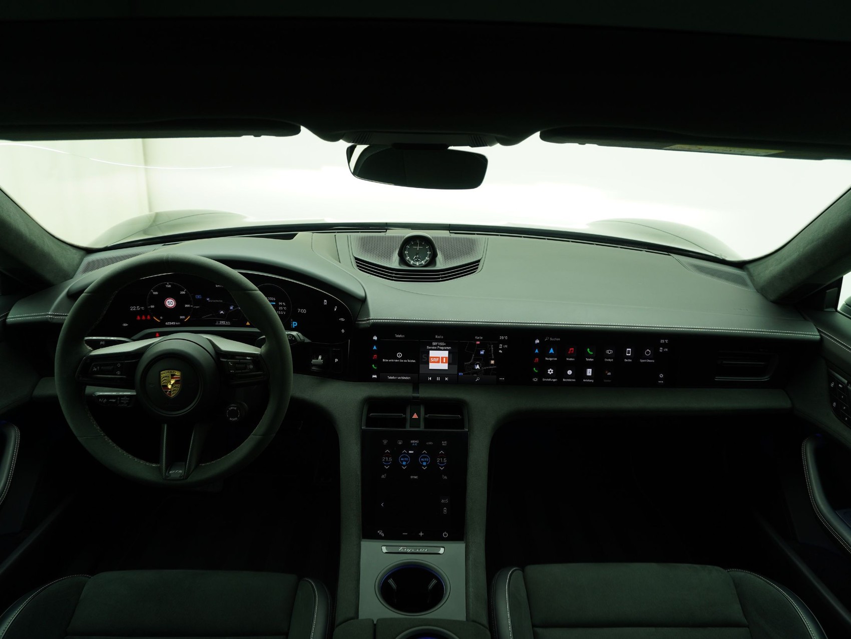 PORSCHE Taycan Sport Turismo GTS-image-14