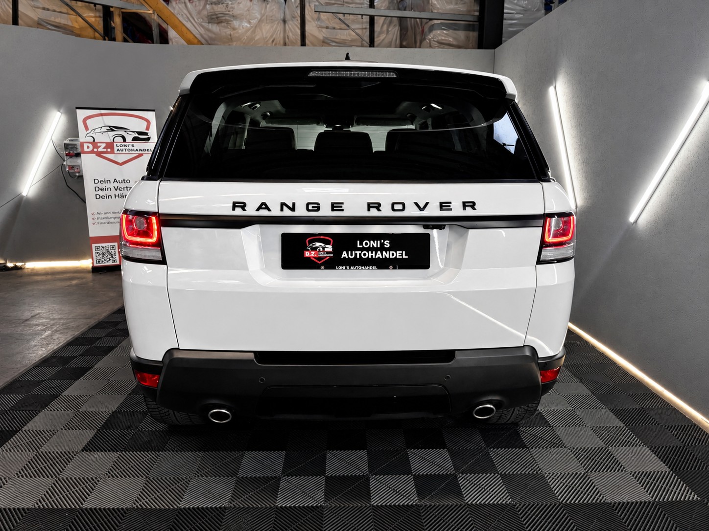 LAND ROVER Range Rover Sport 3.0 TDV6 HSE Dynamic Automatic-image-5