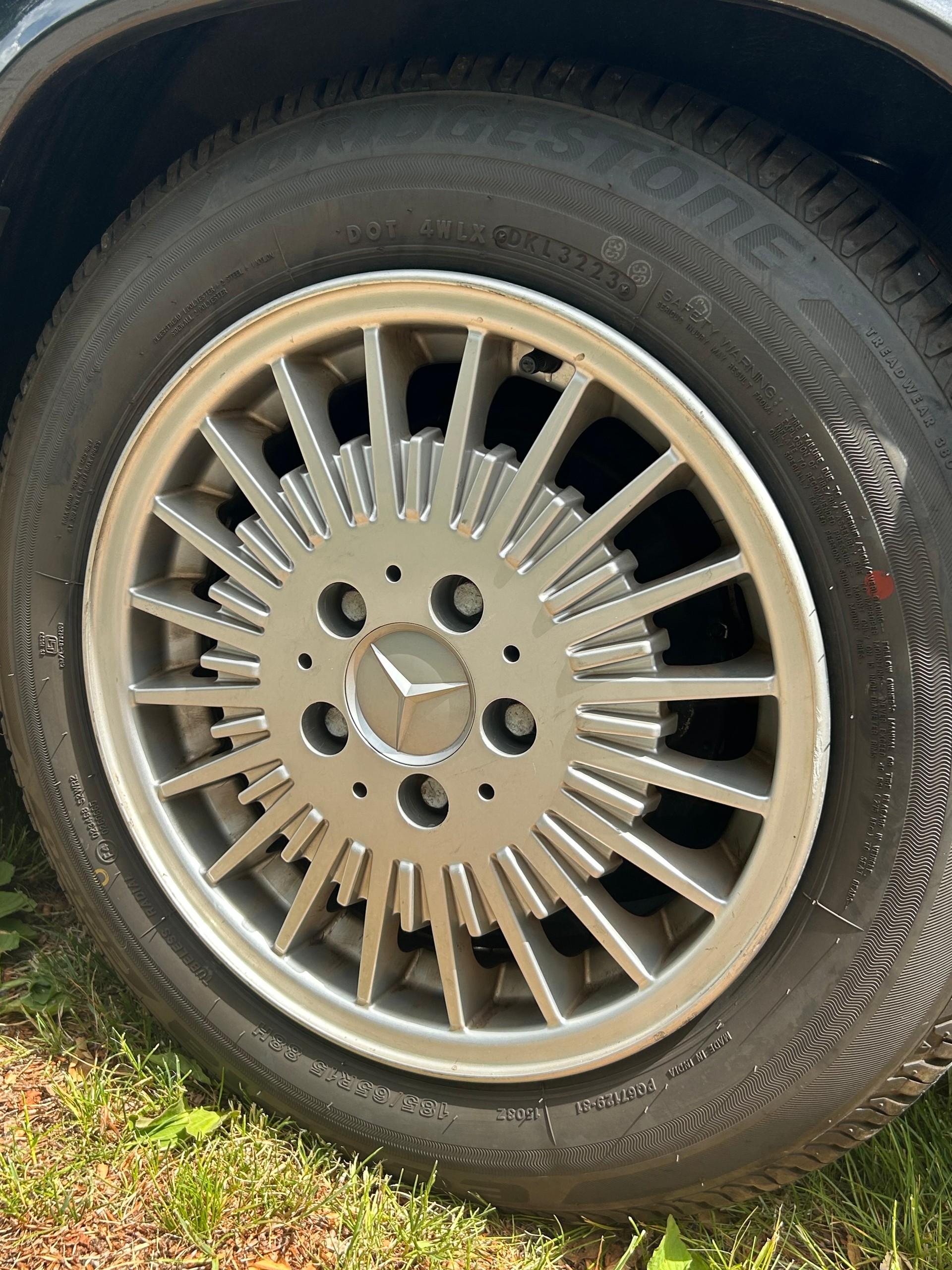 MERCEDES-BENZ 190 E 2.3-image-4