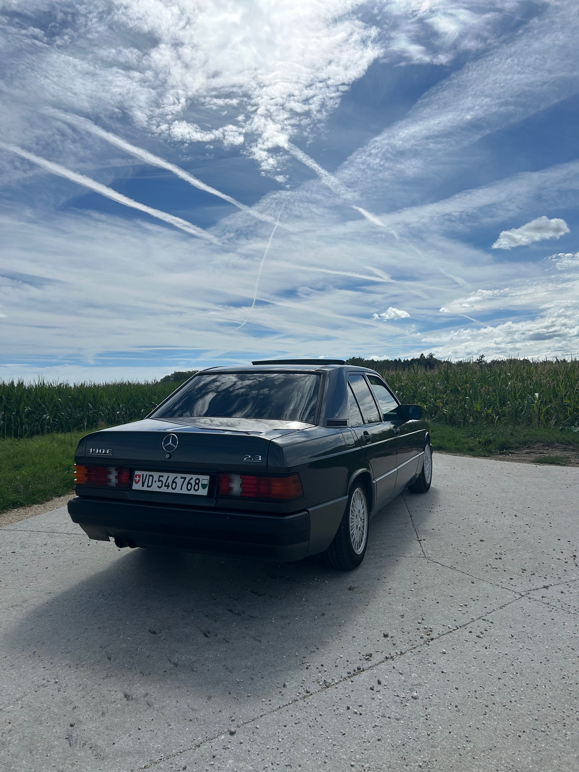 MERCEDES-BENZ 190 E 2.3-image-3