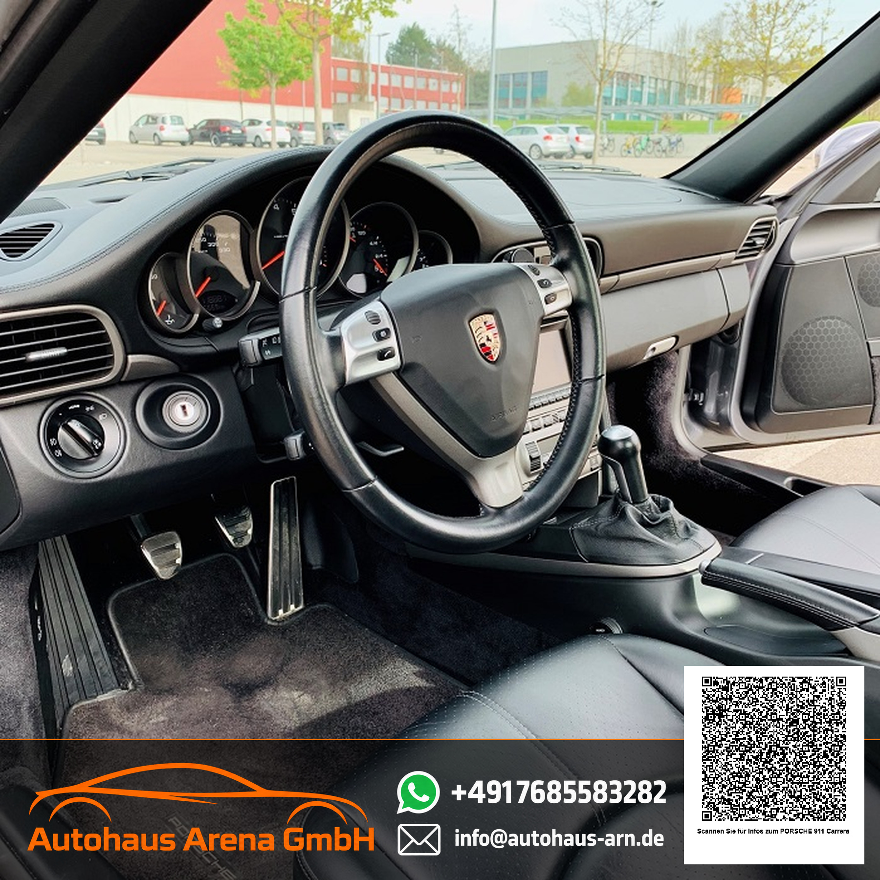 PORSCHE 911 Carrera-showroom-element-1