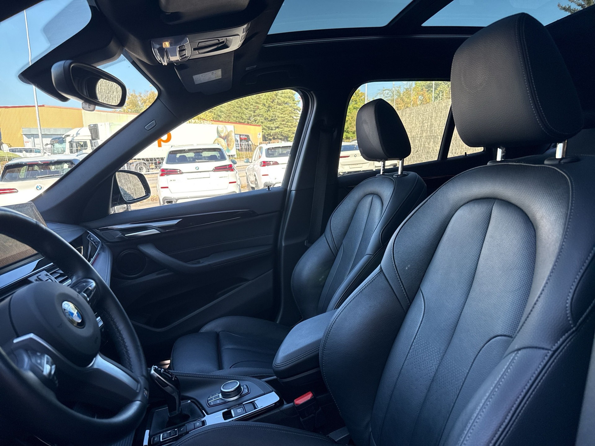 BMW X1 xDrive 25i M Sport Steptronic-image-9