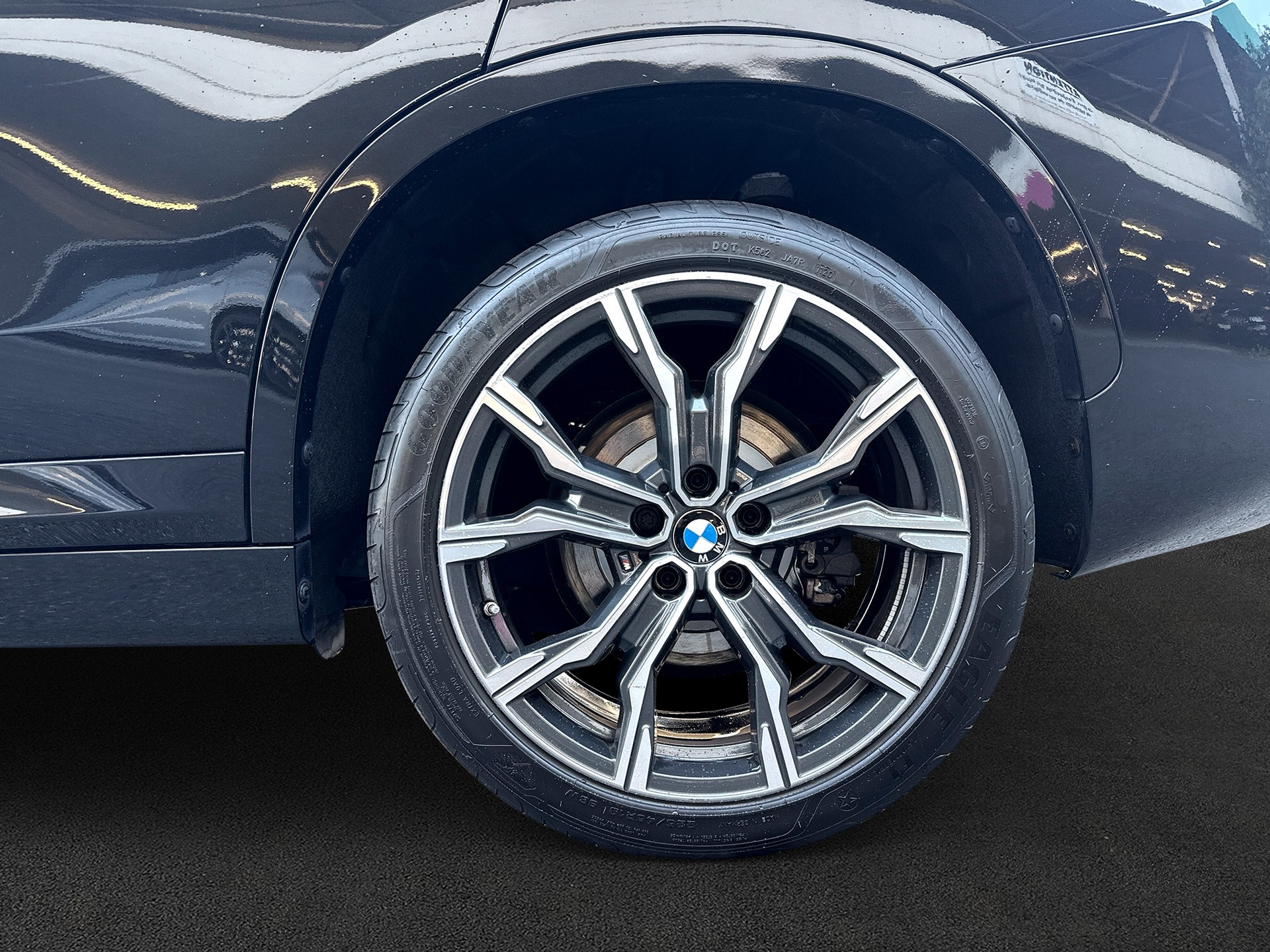 BMW X1 xDrive 25i M Sport Steptronic-image-8