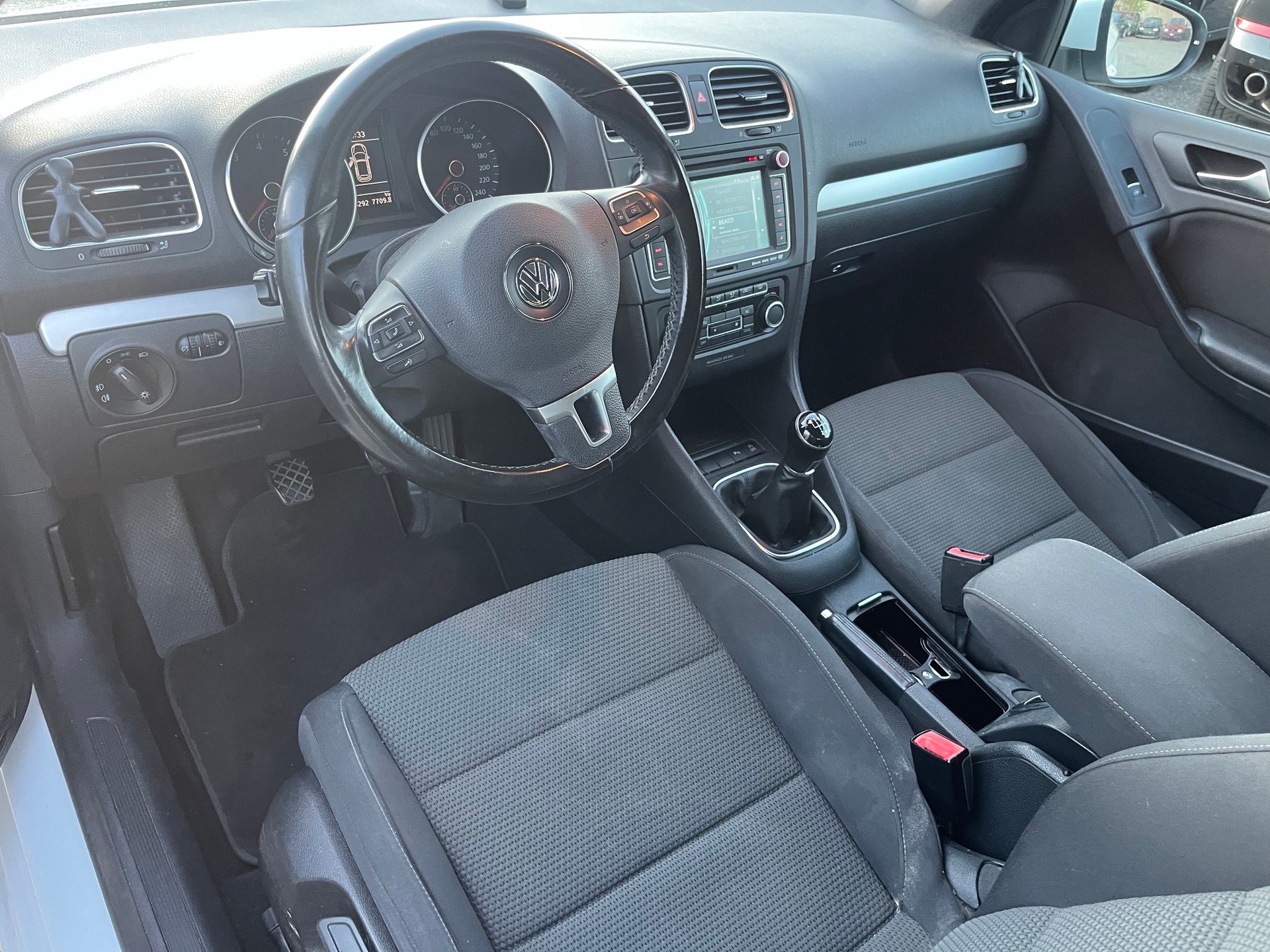 VW Golf Cabrio 1.2 TSI BMT Whiteline-image-4