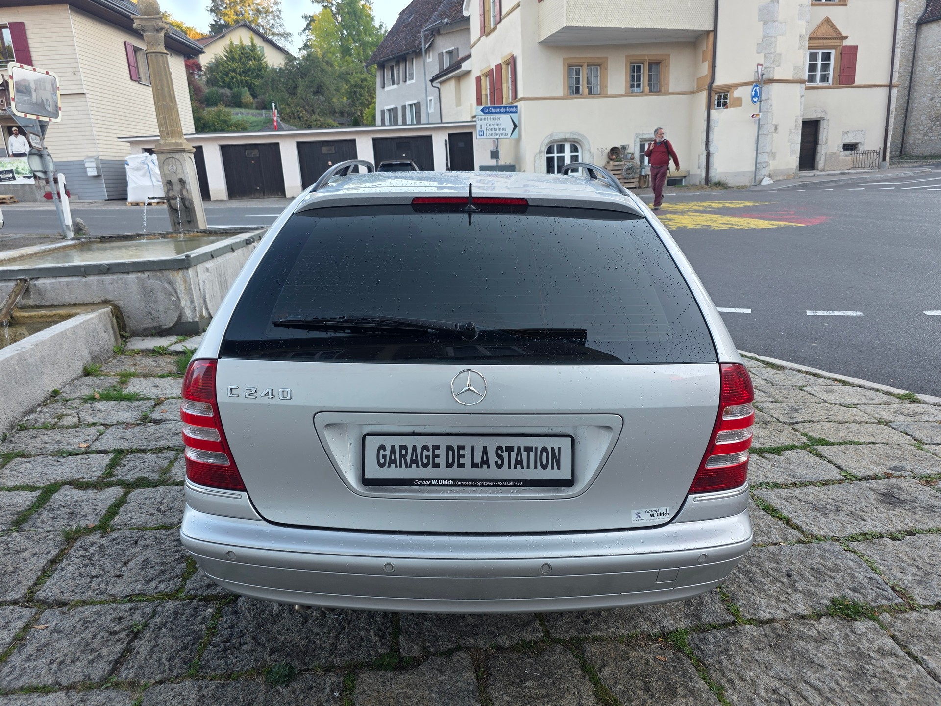 MERCEDES-BENZ C 240 Avantgarde-image-4