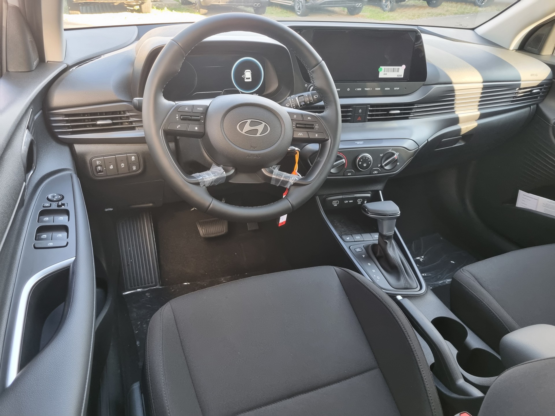 HYUNDAI i20 1.0 T-GDi Amplia GO! DCT-image-9