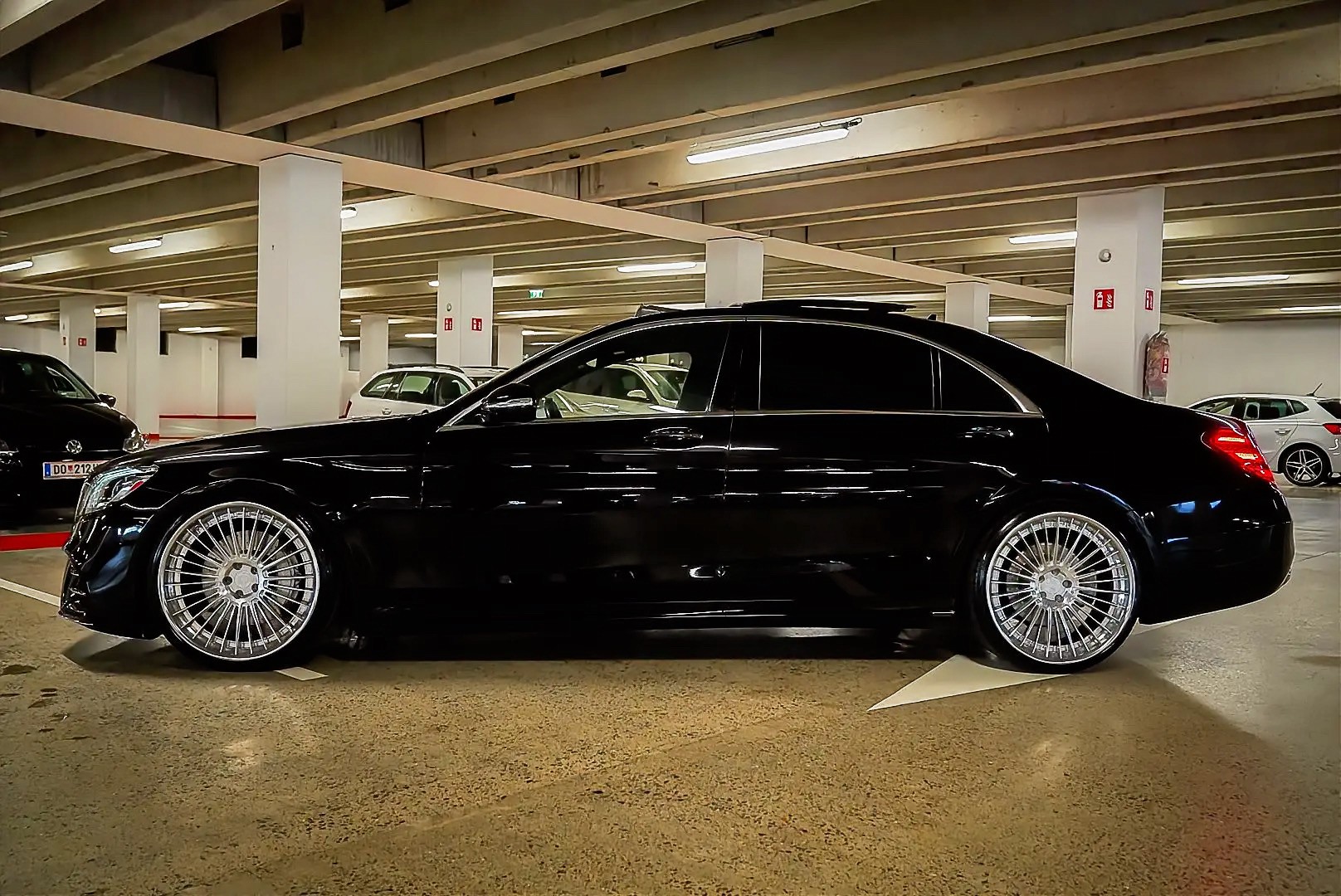 MERCEDES-BENZ S 350 d AMG Line 4matic lang-image-2