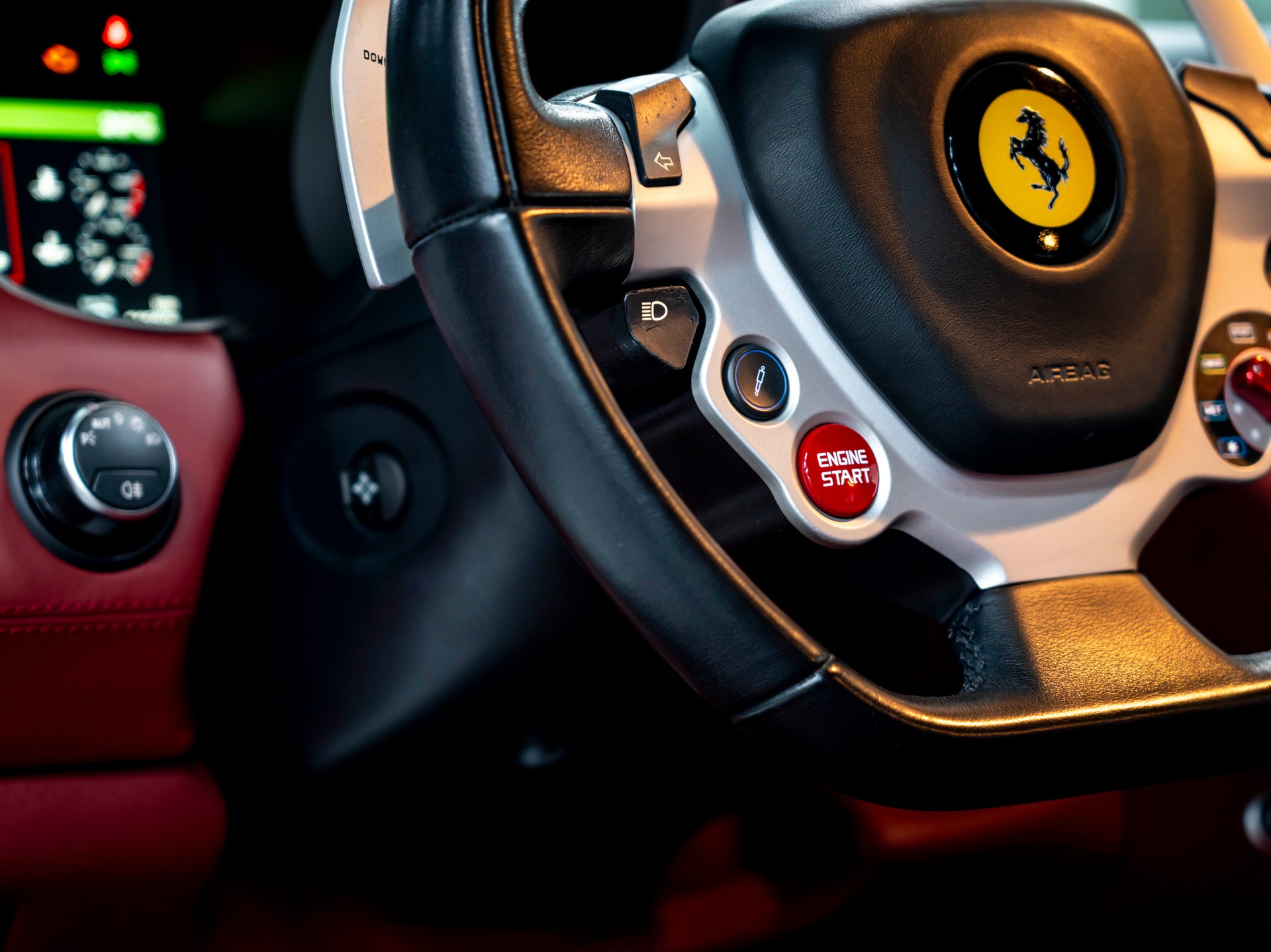 FERRARI FF-image-15