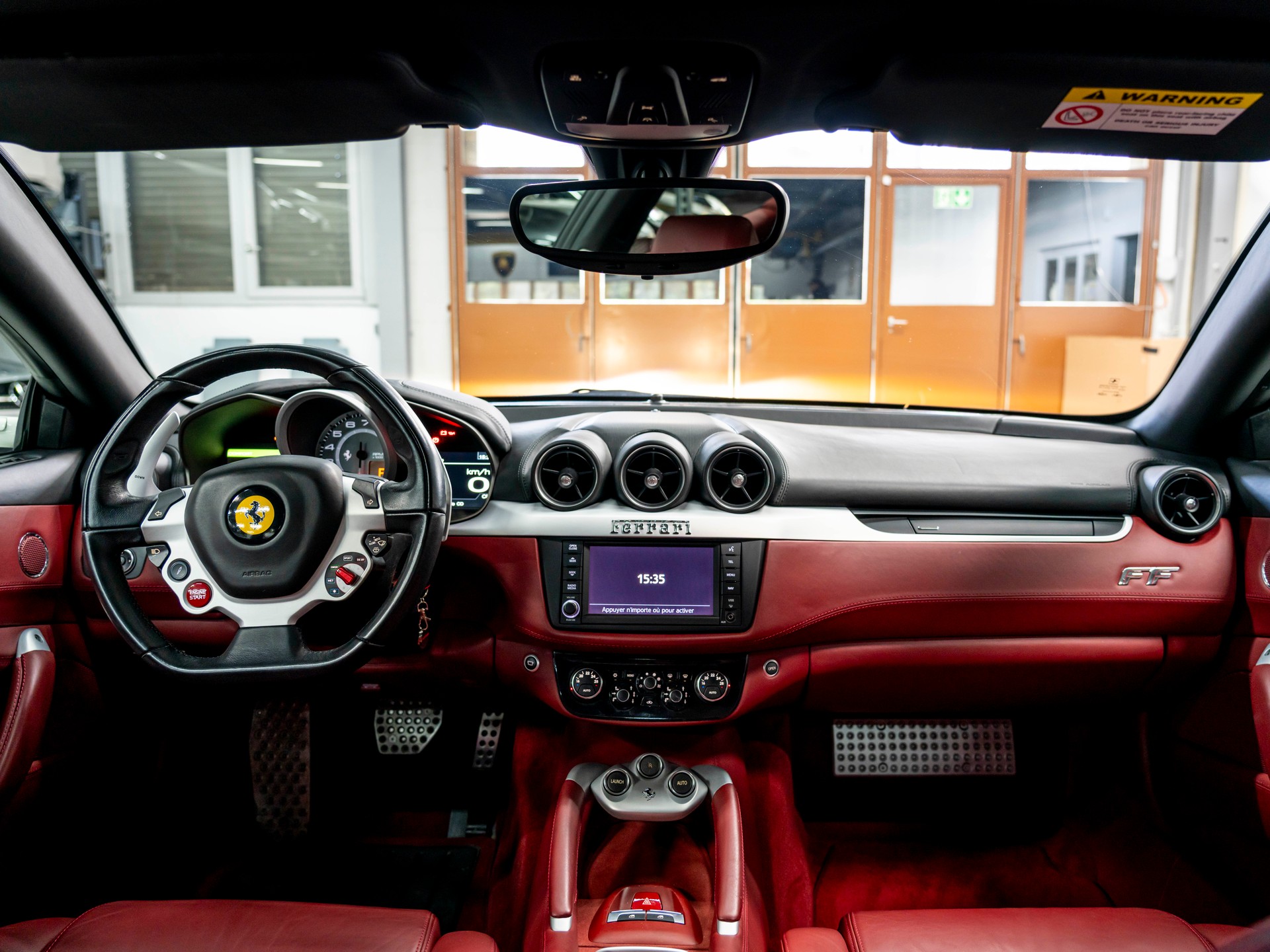 FERRARI FF-image-27