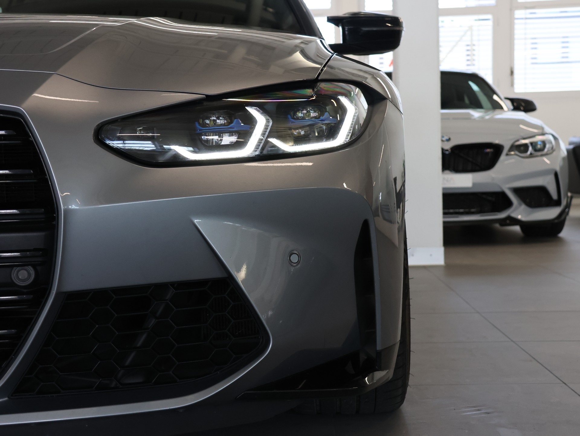 BMW M4 Coupé Competition M xDrive *SKYSCRAPER-GRAU LACKIERUNG*-image-8
