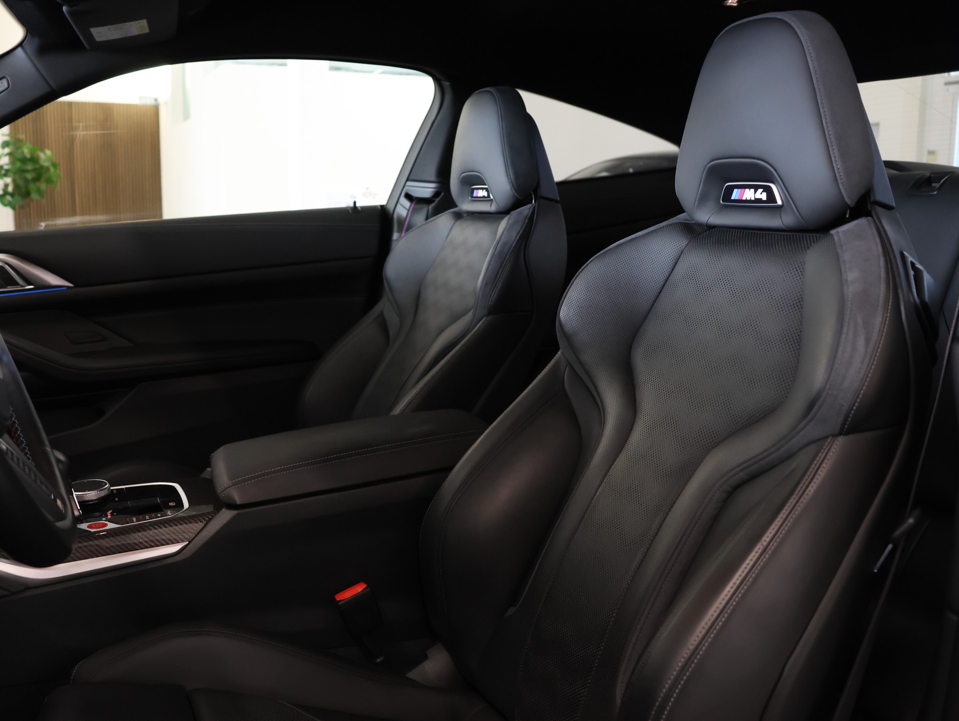 BMW M4 Coupé Competition M xDrive *SKYSCRAPER-GRAU LACKIERUNG*-image-20