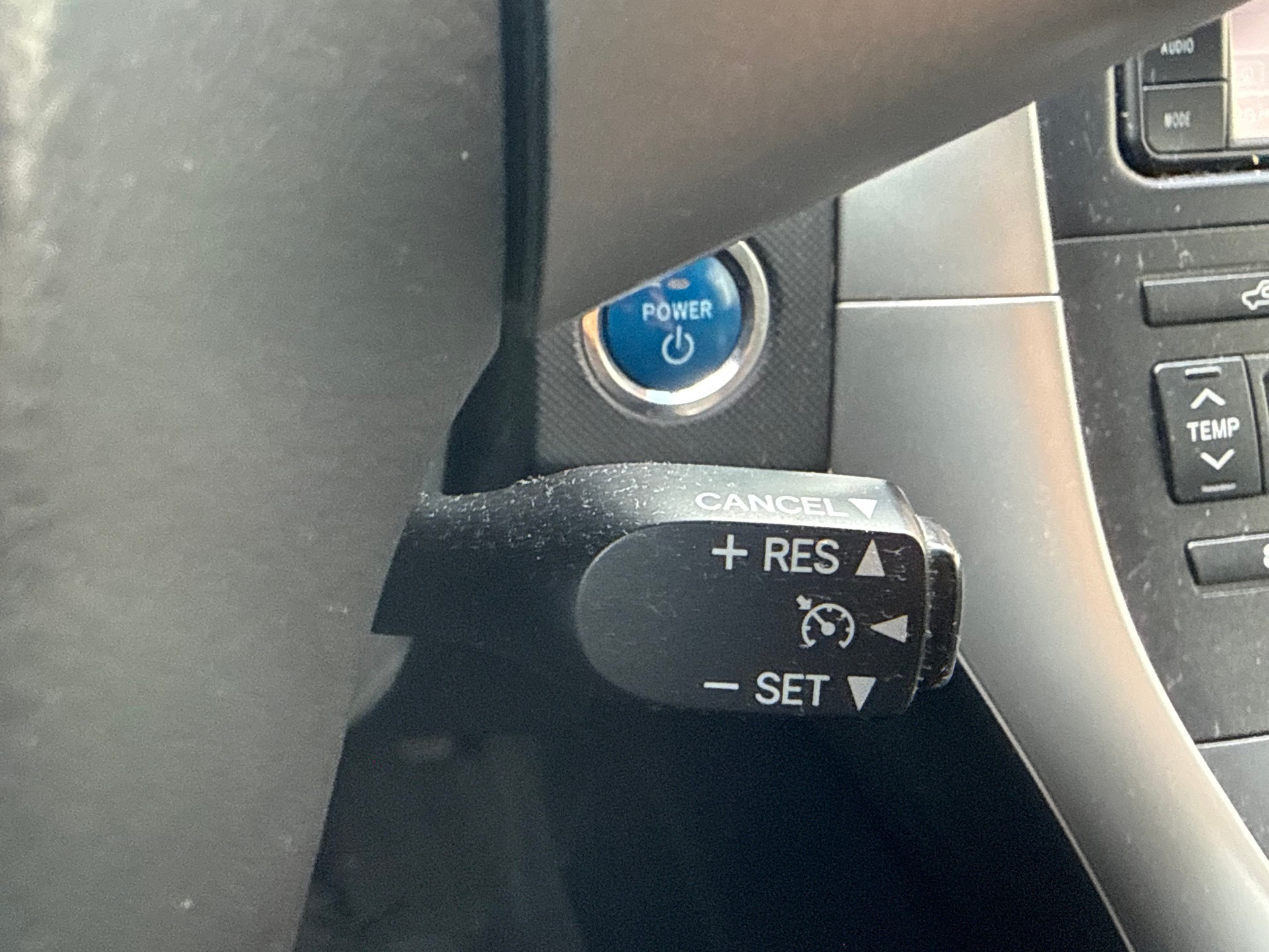 TOYOTA Auris 1.8 16V HSD Linea Sol Premium-image-10