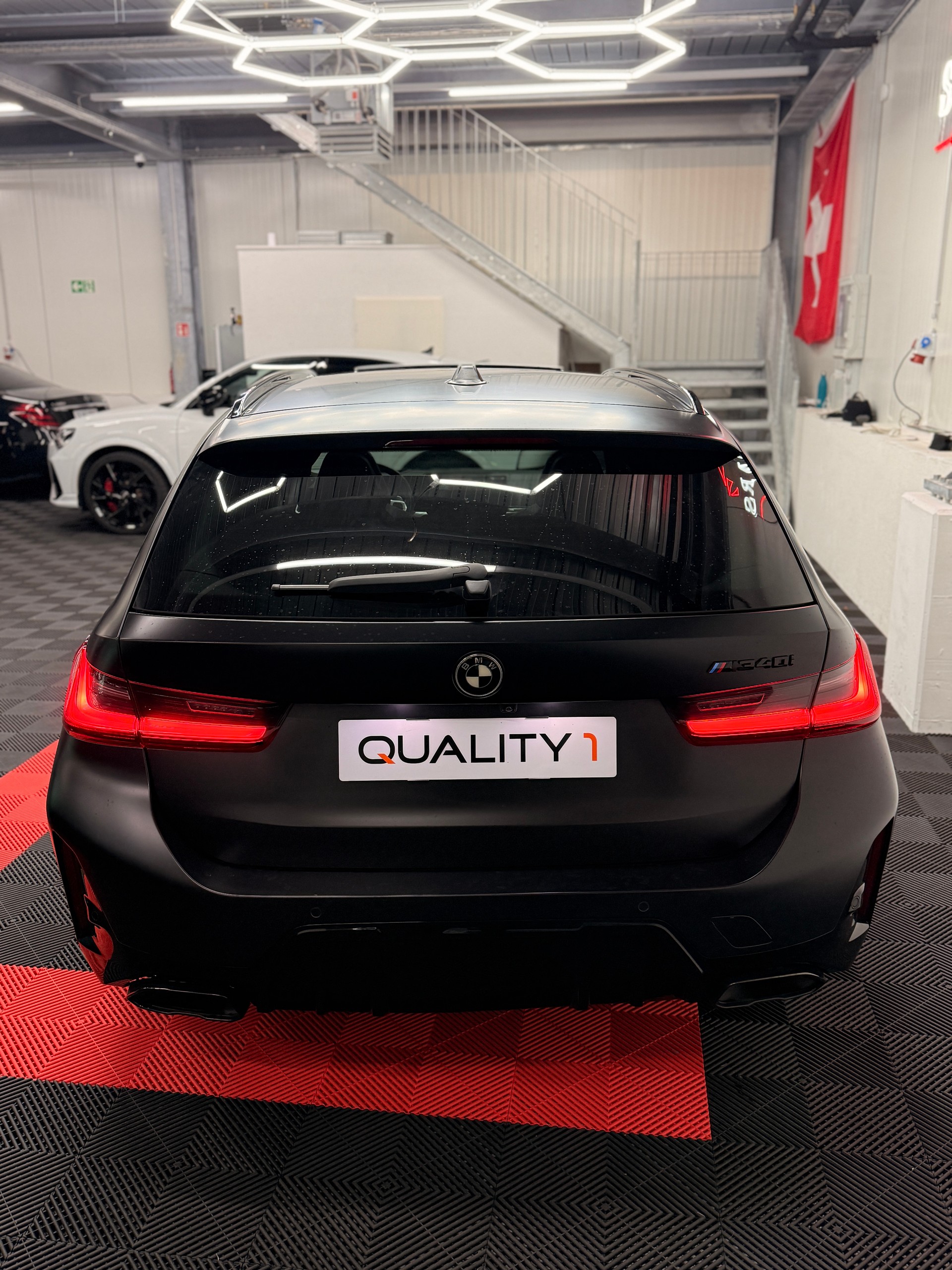 BMW M340i xDrive 48V Touring Steptronic M Sport Pro-image-5