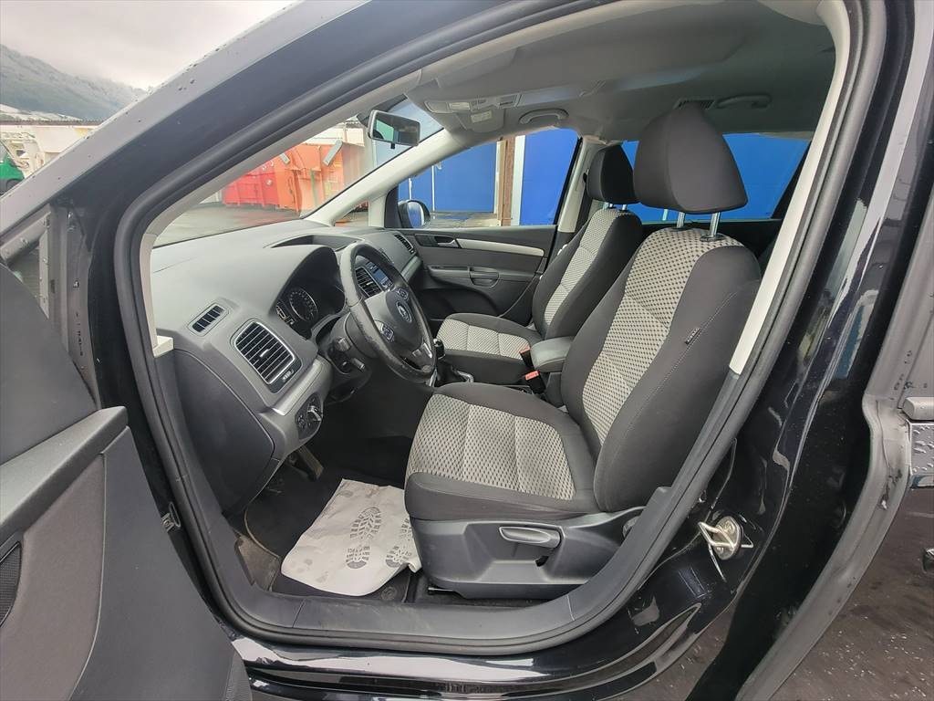 VW Sharan 2.0 TDI BMT Design 4Motion-image-8