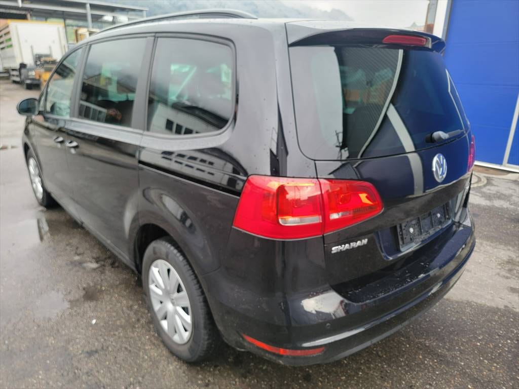VW Sharan 2.0 TDI BMT Design 4Motion-image-2