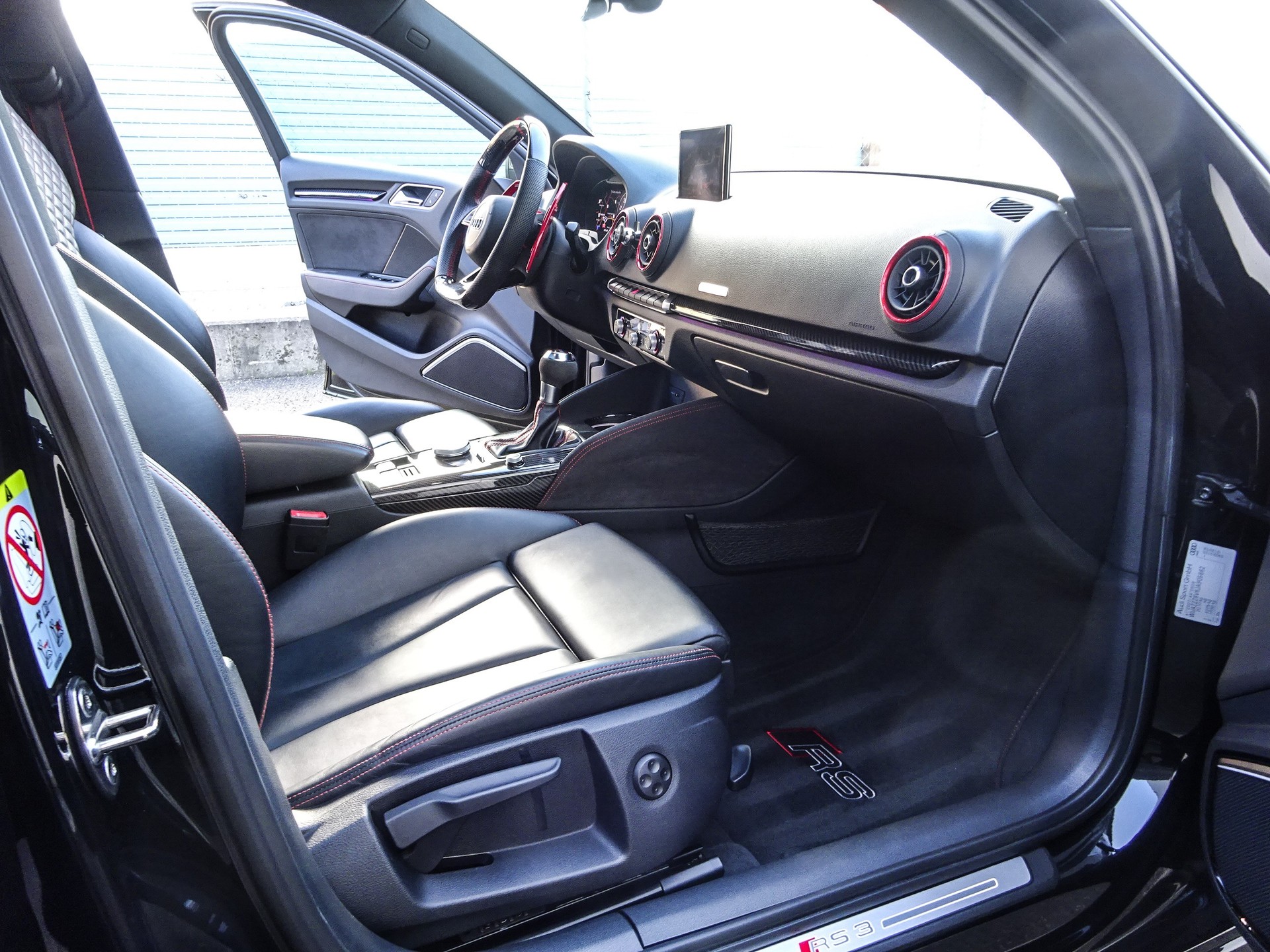 AUDI RS3 Sportback 2.5 TSI quattro S-tronic // CH-Fahrzeug // ABT Motorsport // ohne OPF....-image-11