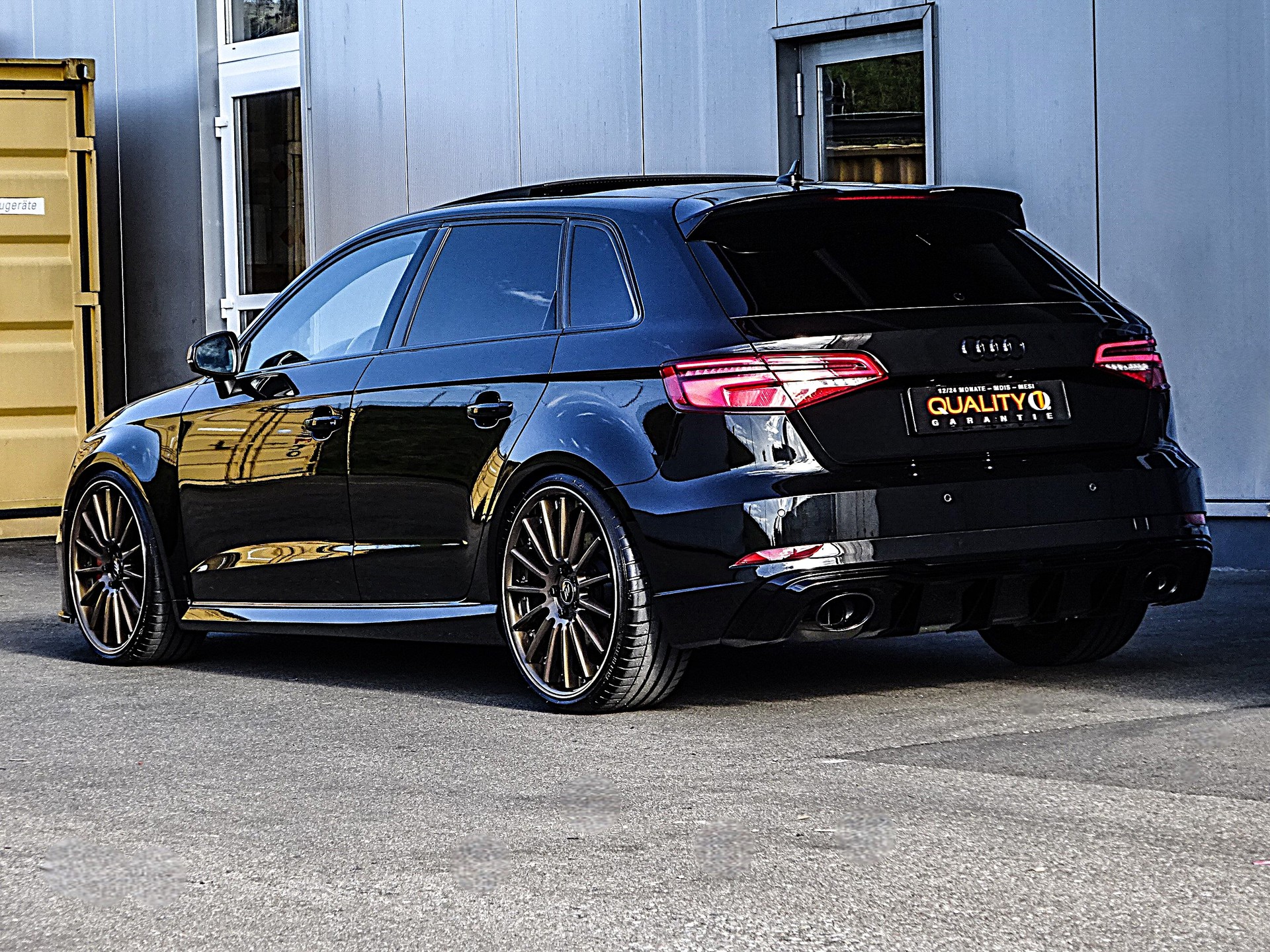 AUDI RS3 Sportback 2.5 TSI quattro S-tronic // CH-Fahrzeug // ABT Motorsport // ohne OPF....-image-2
