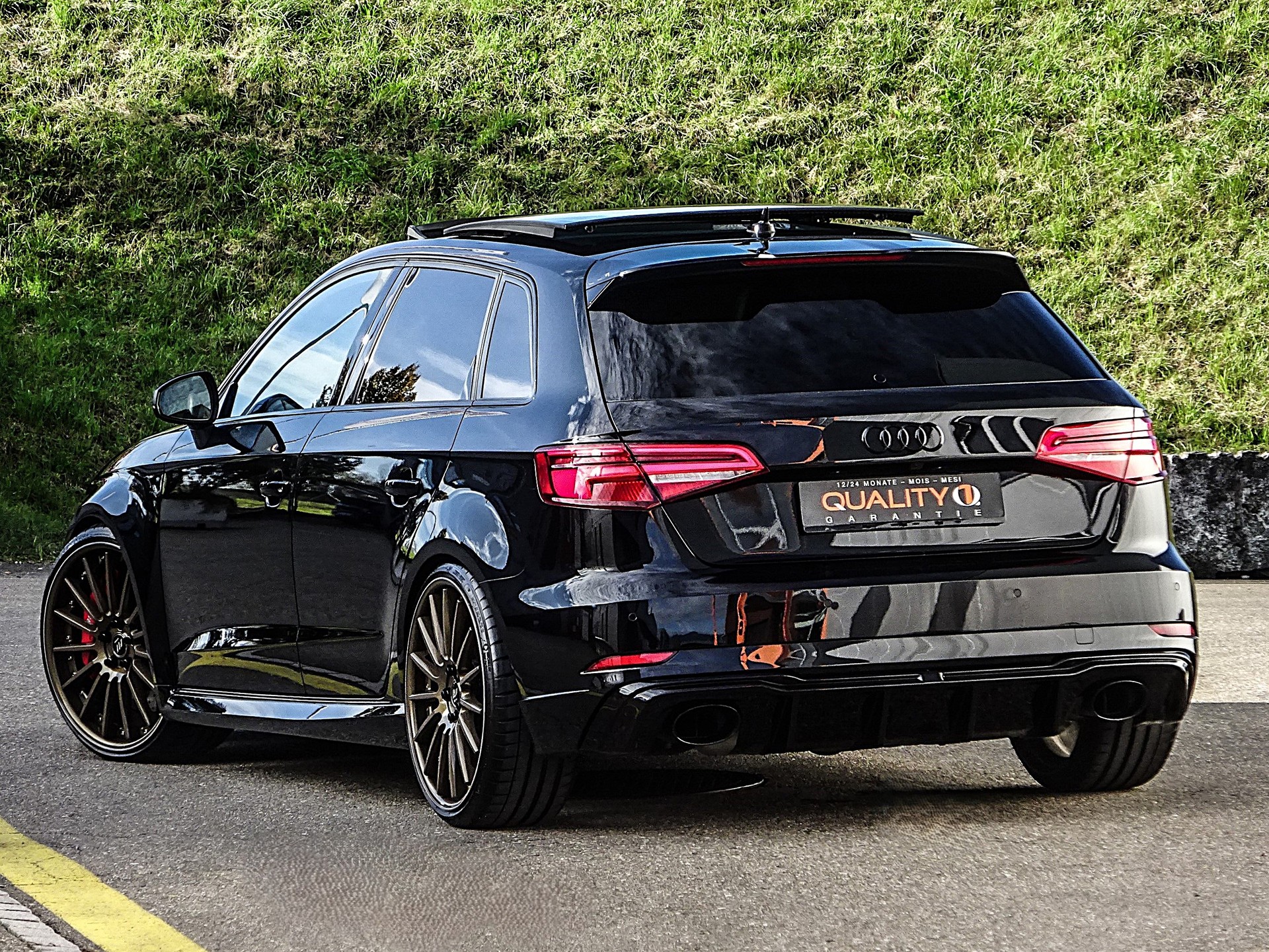 AUDI RS3 Sportback 2.5 TSI quattro S-tronic // CH-Fahrzeug // ABT Motorsport // ohne OPF....-image-6