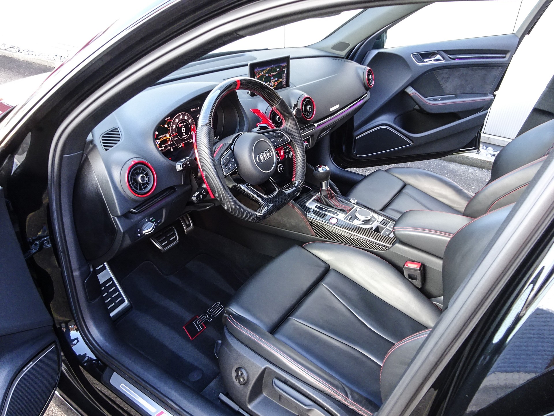 AUDI RS3 Sportback 2.5 TSI quattro S-tronic // CH-Fahrzeug // ABT Motorsport // ohne OPF....-image-10