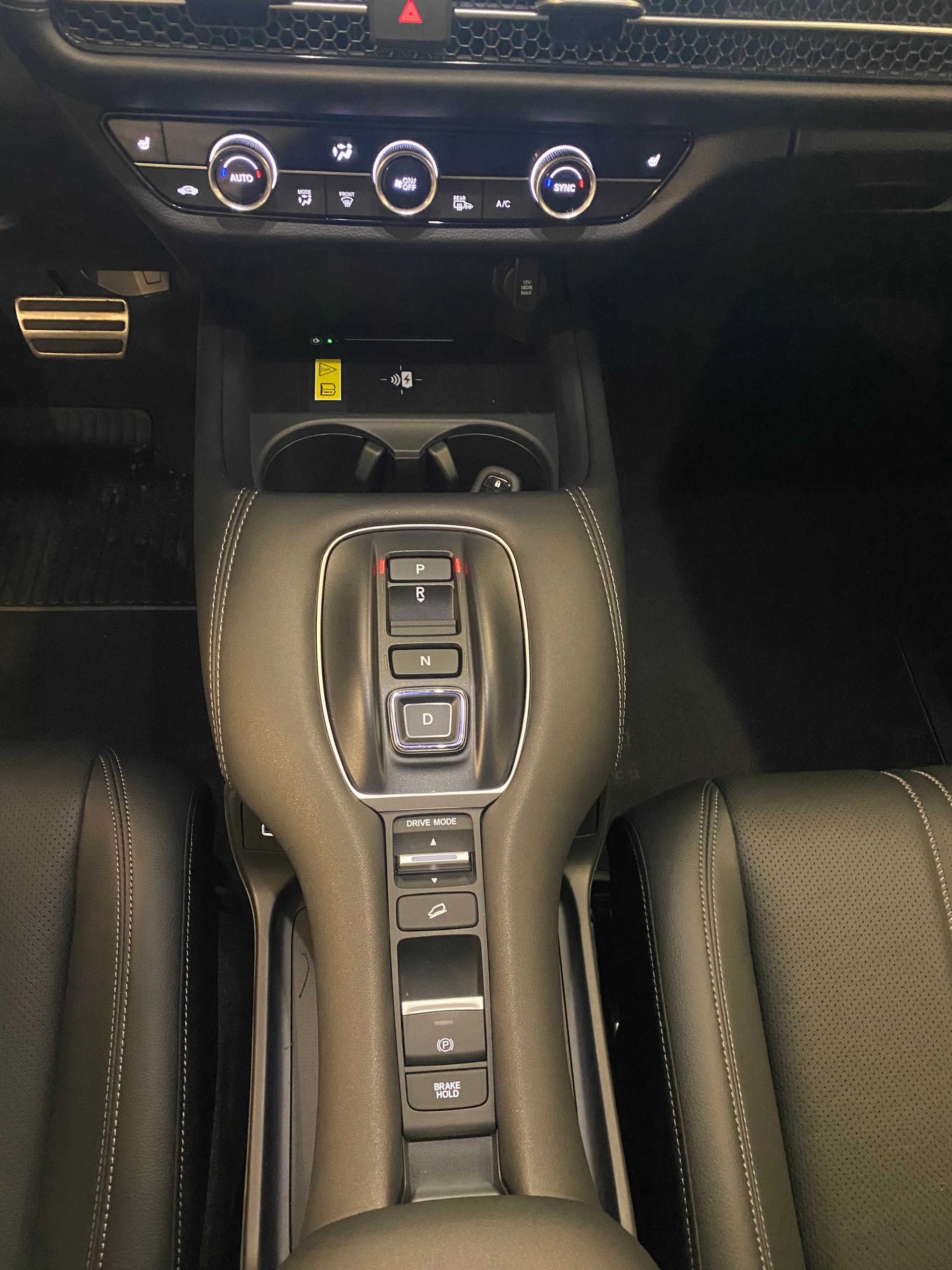 HONDA ZR-V 2.0i MMD Hybrid Advance Automatic-image-11