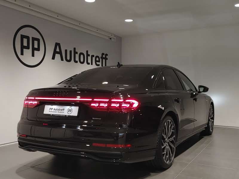 AUDI A8 60 TFSI e quattro tiptronic-image-14