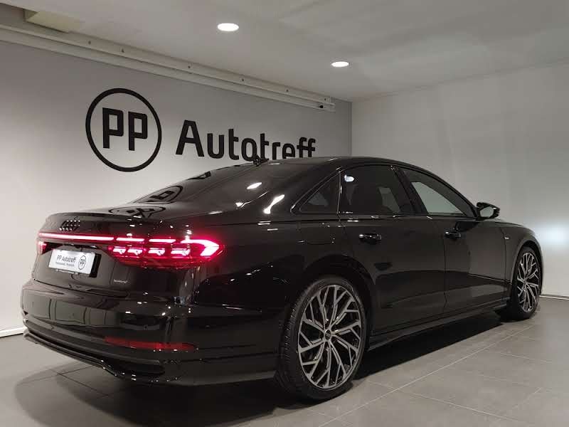 AUDI A8 60 TFSI e quattro tiptronic-image-13