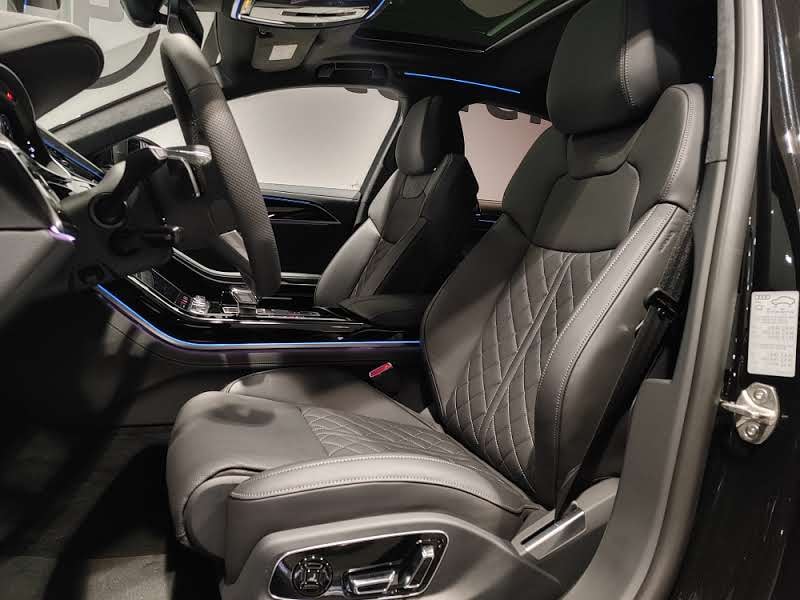 AUDI A8 60 TFSI e quattro tiptronic-image-4
