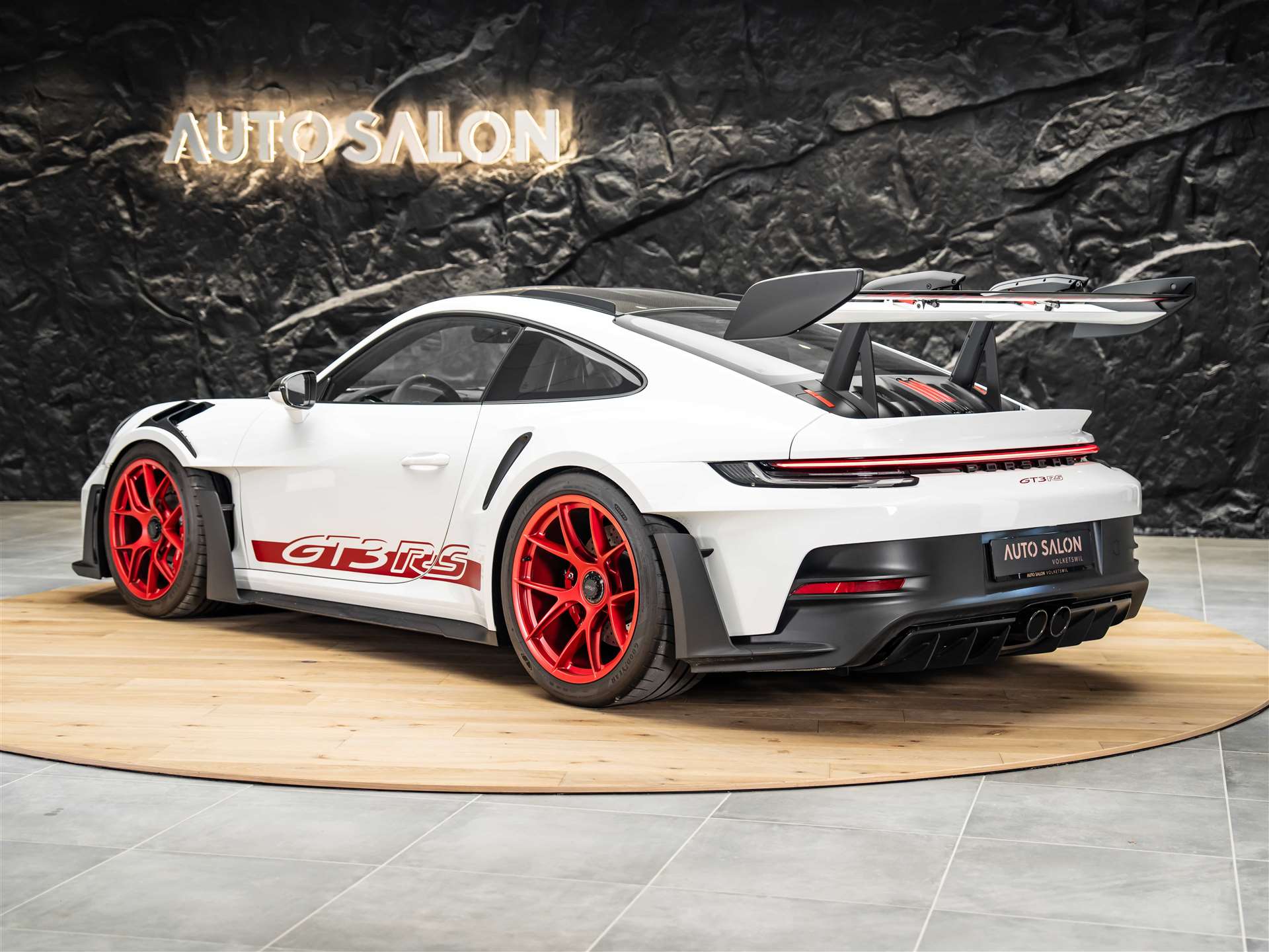 PORSCHE 911 GT3 RS Weissach-image-3