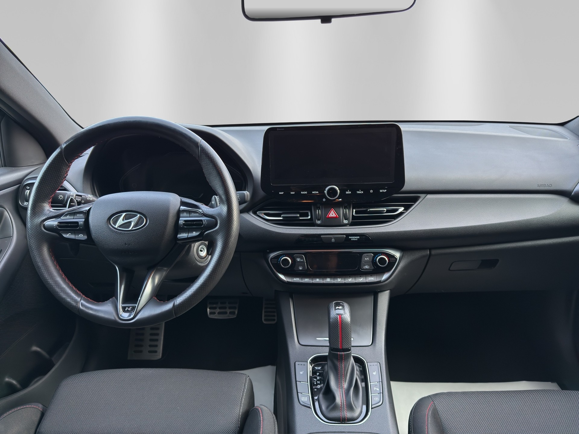 HYUNDAI i30 Wagon 1.5 T-GDi N Line 48V MH DCT-image-8