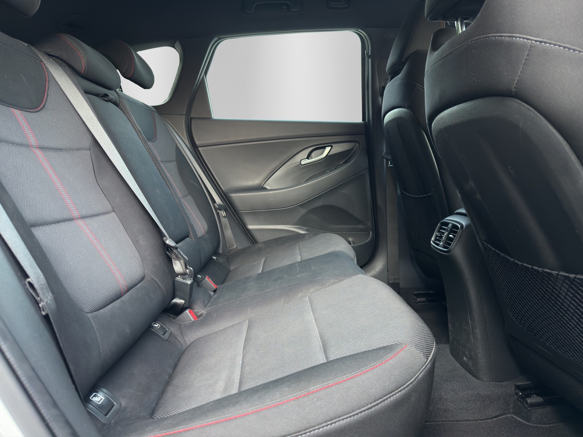 HYUNDAI i30 Wagon 1.5 T-GDi N Line 48V MH DCT-image-14