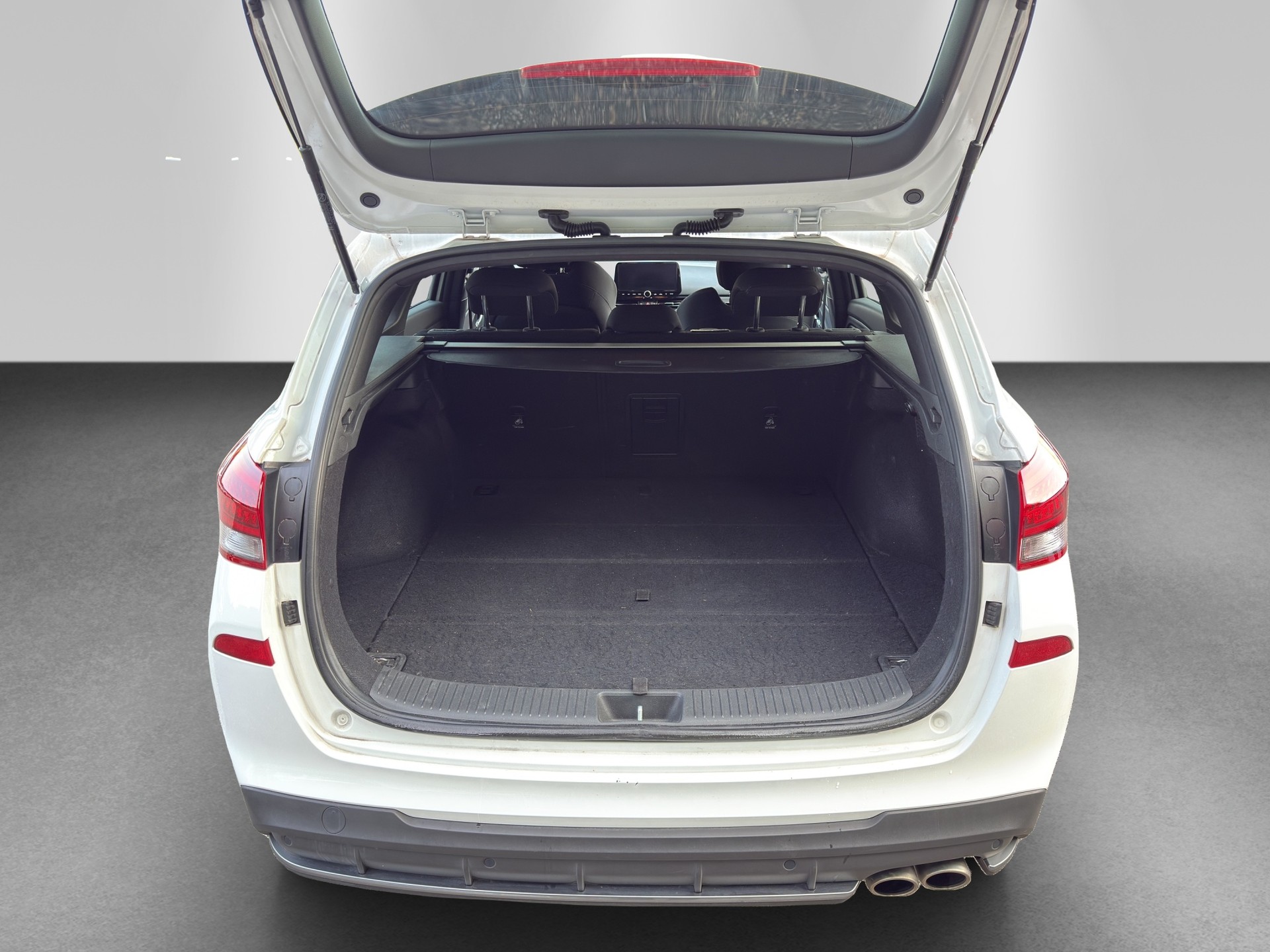 HYUNDAI i30 Wagon 1.5 T-GDi N Line 48V MH DCT-image-15