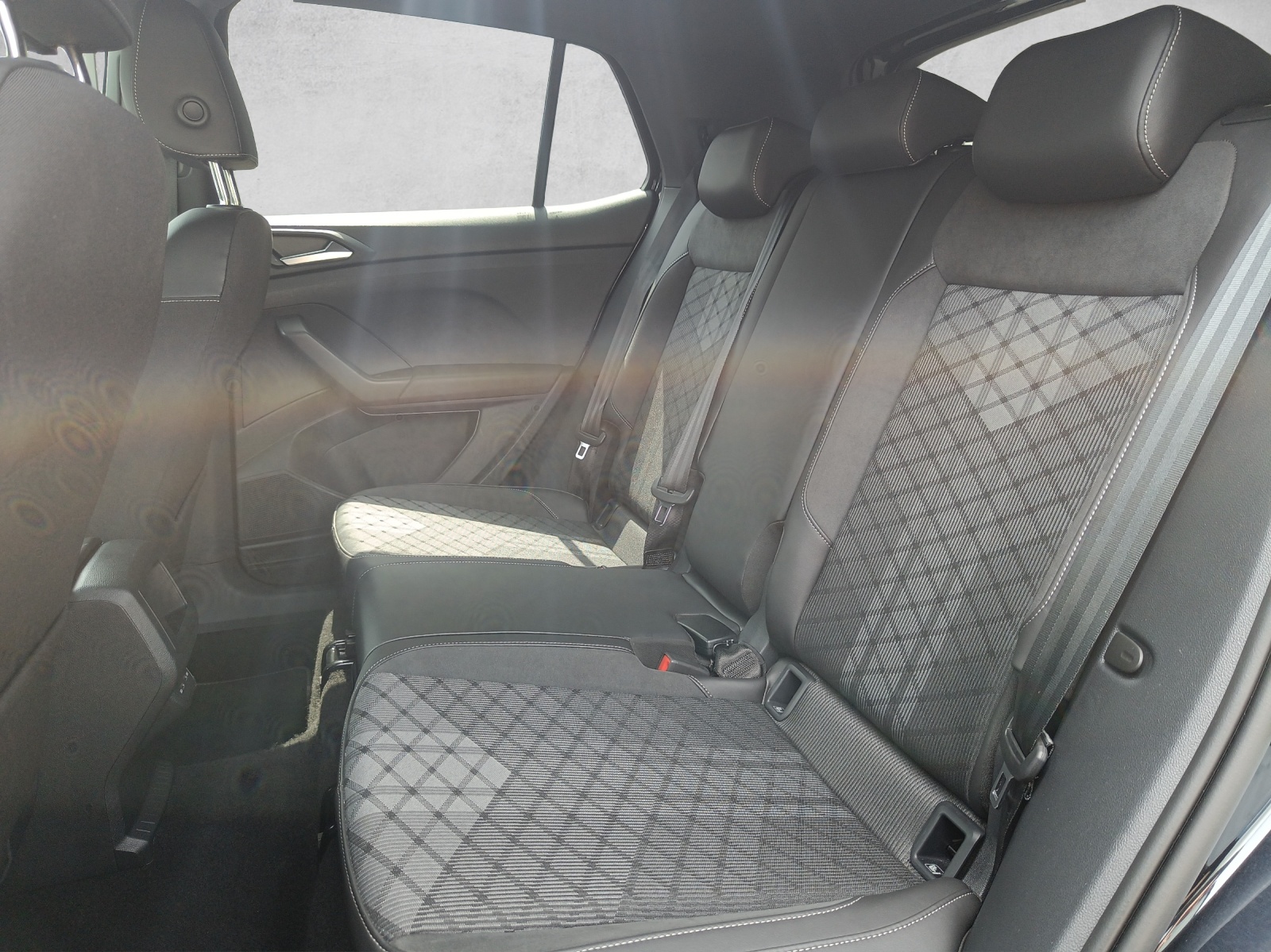VW T-Cross 1.5 TSI R-Line DSG-image-14
