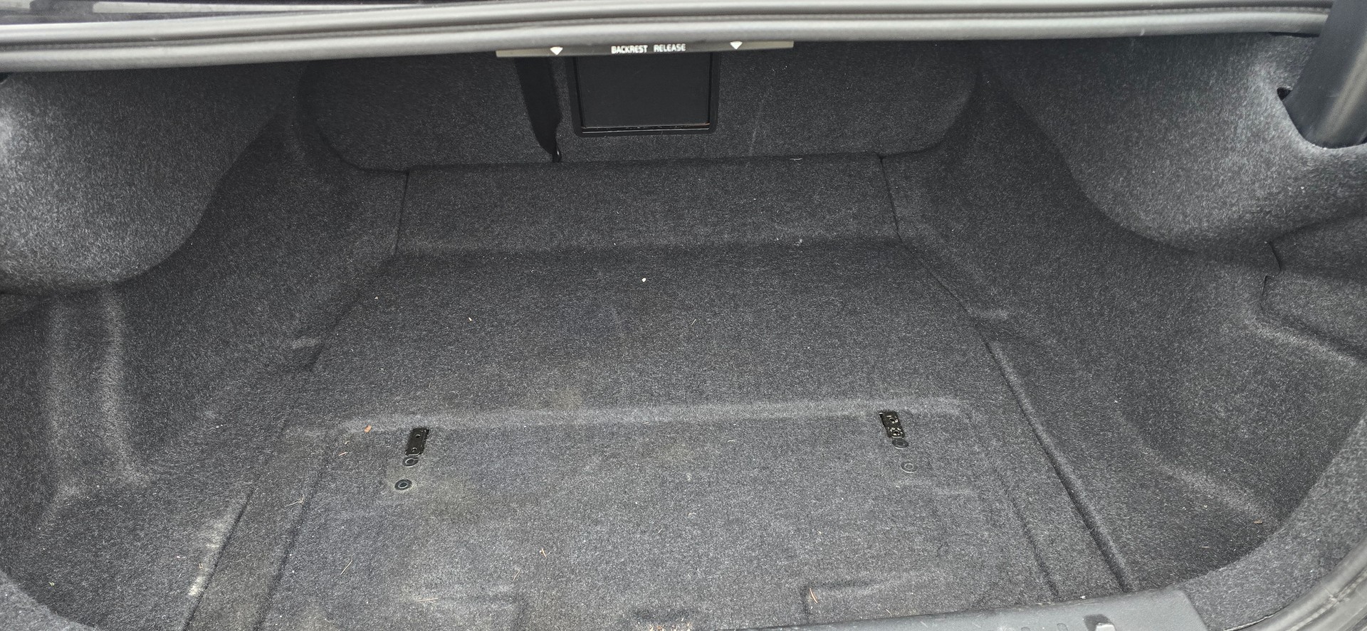 VOLVO S60 D3 Summum Geartronic-image-9