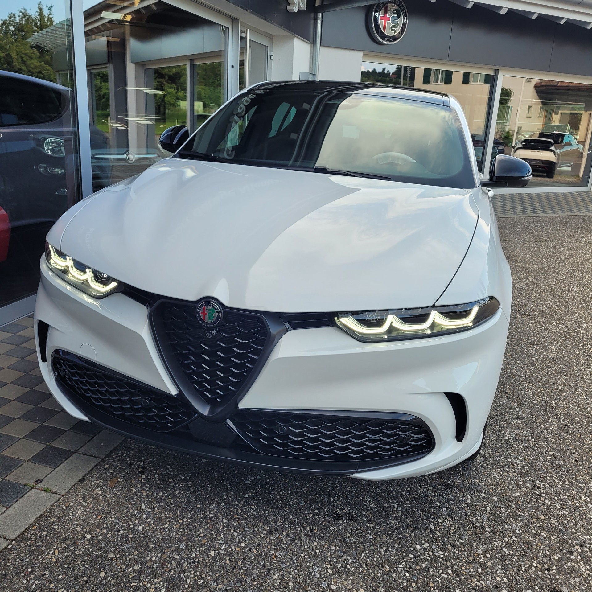 ALFA ROMEO Tonale 1.5 48V Hybrid Tributo Italiano-image-5