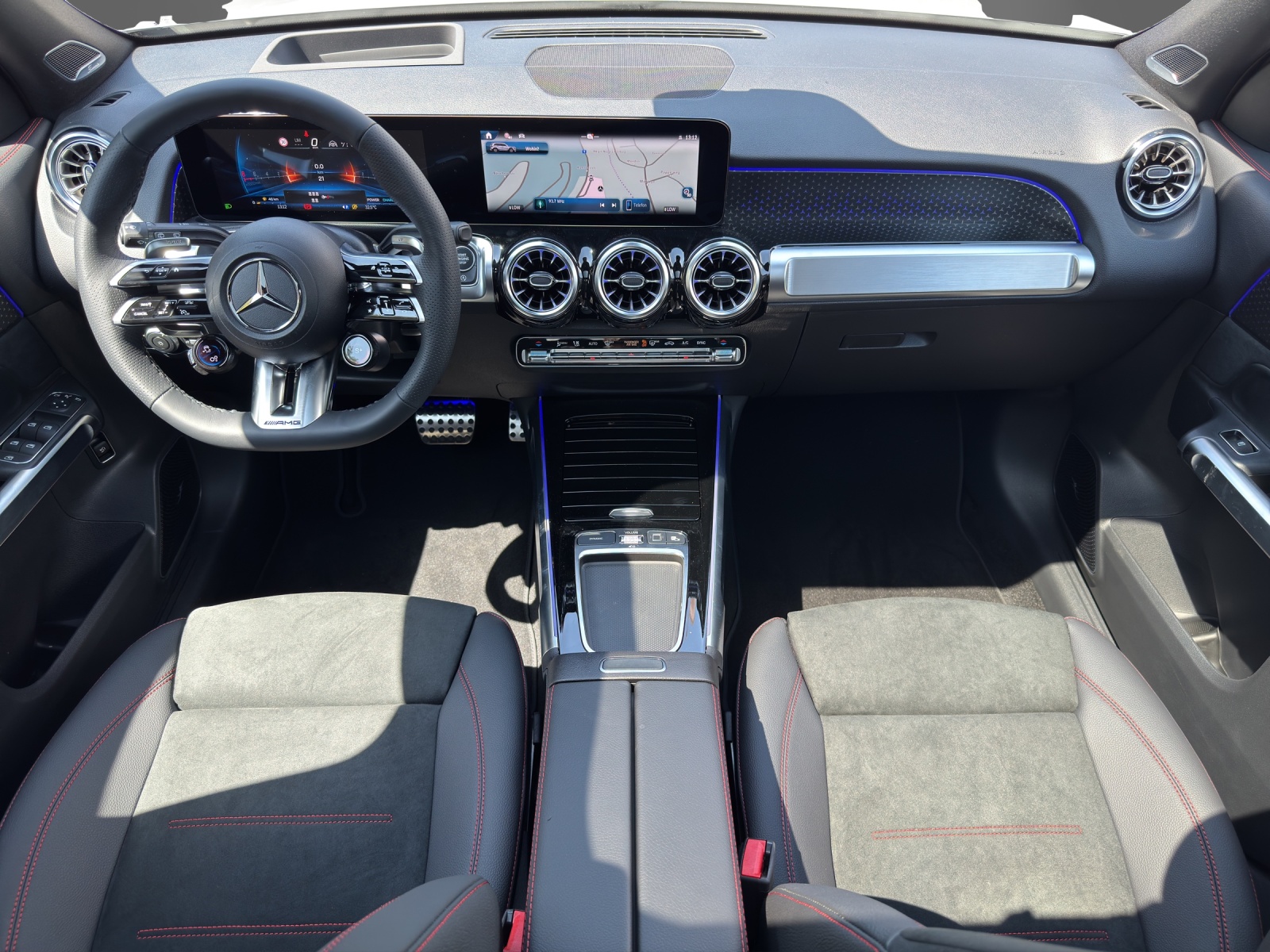 MERCEDES-BENZ GLB AMG 35 4Matic 8G-Tronic-image-13