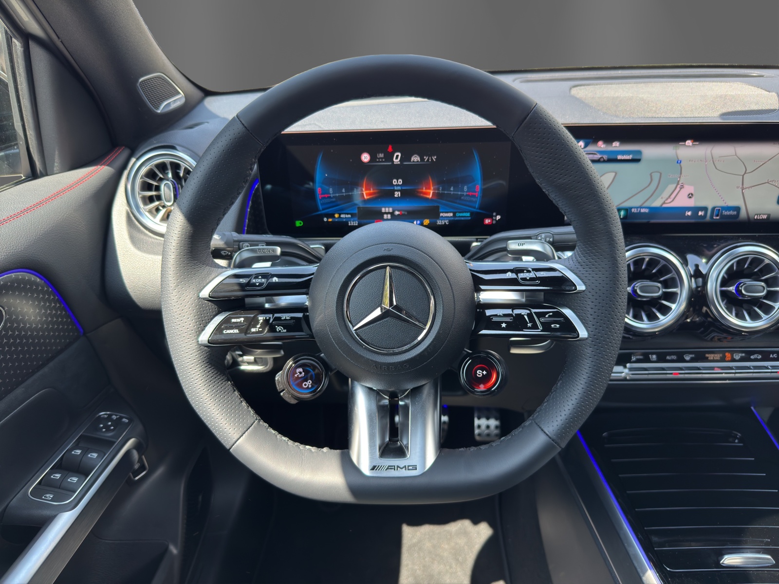 MERCEDES-BENZ GLB AMG 35 4Matic 8G-Tronic-image-9