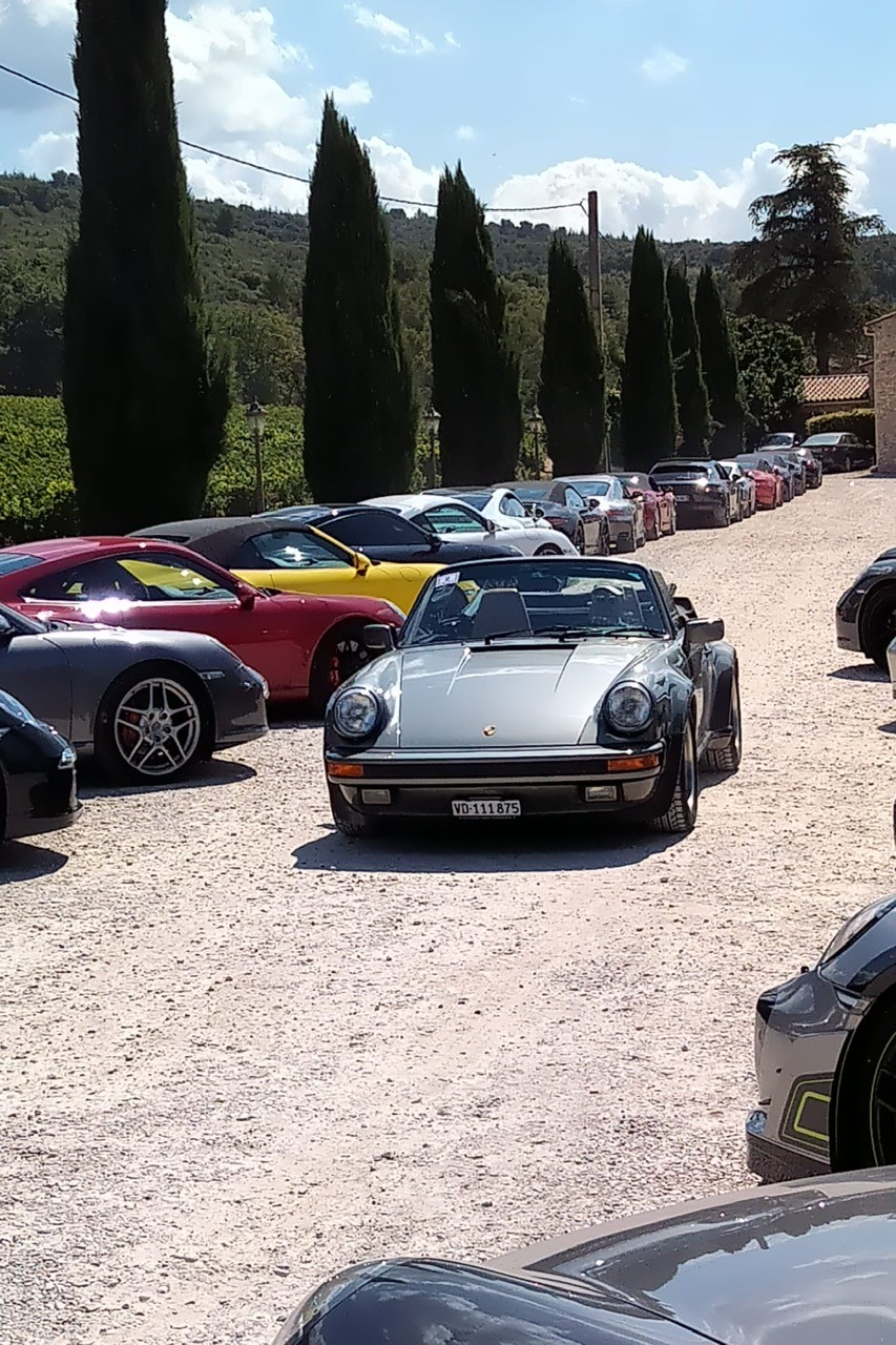 PORSCHE Turbo-image-2