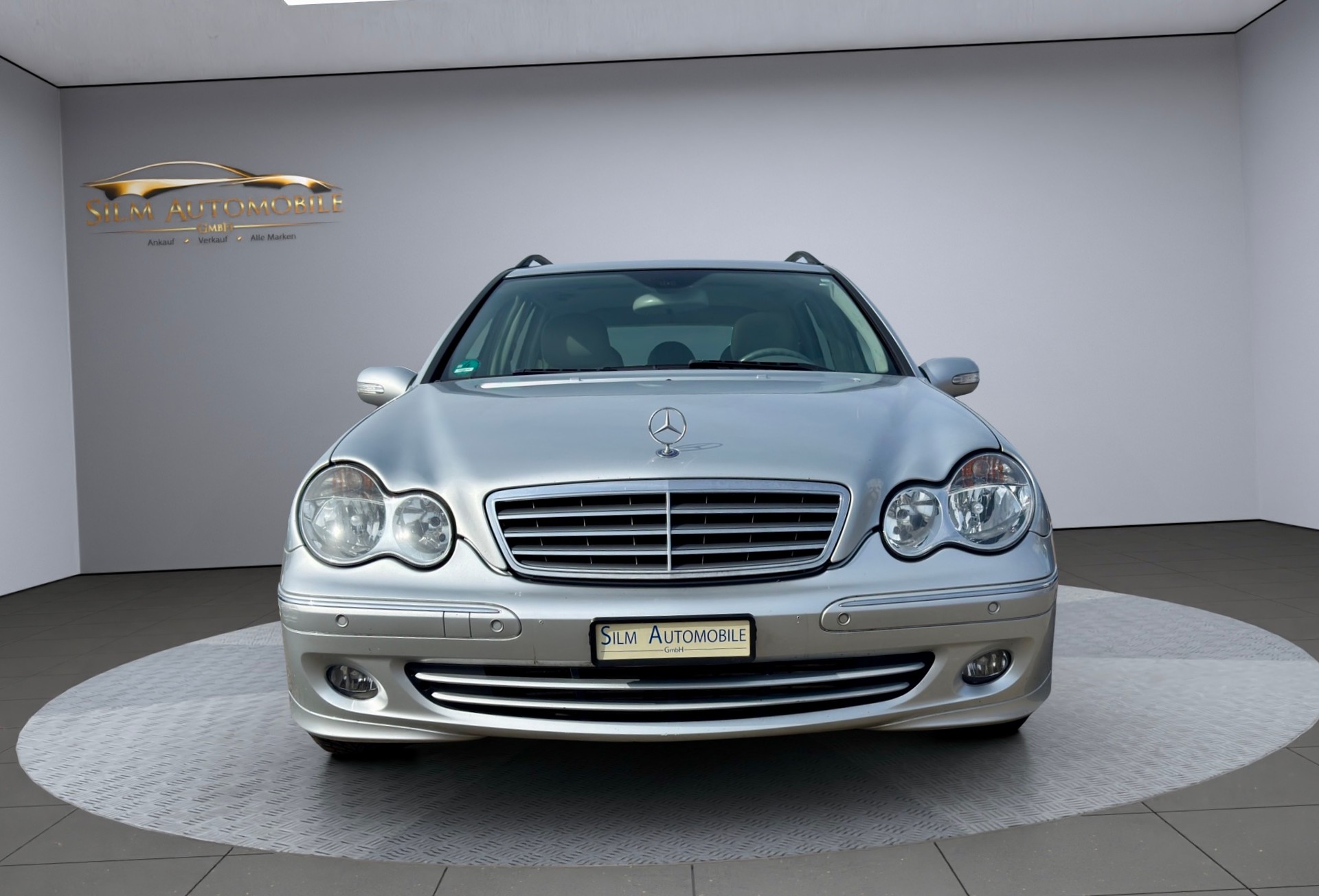 MERCEDES-BENZ C 320 CDI Elegance AMG Sport Edition-image-2